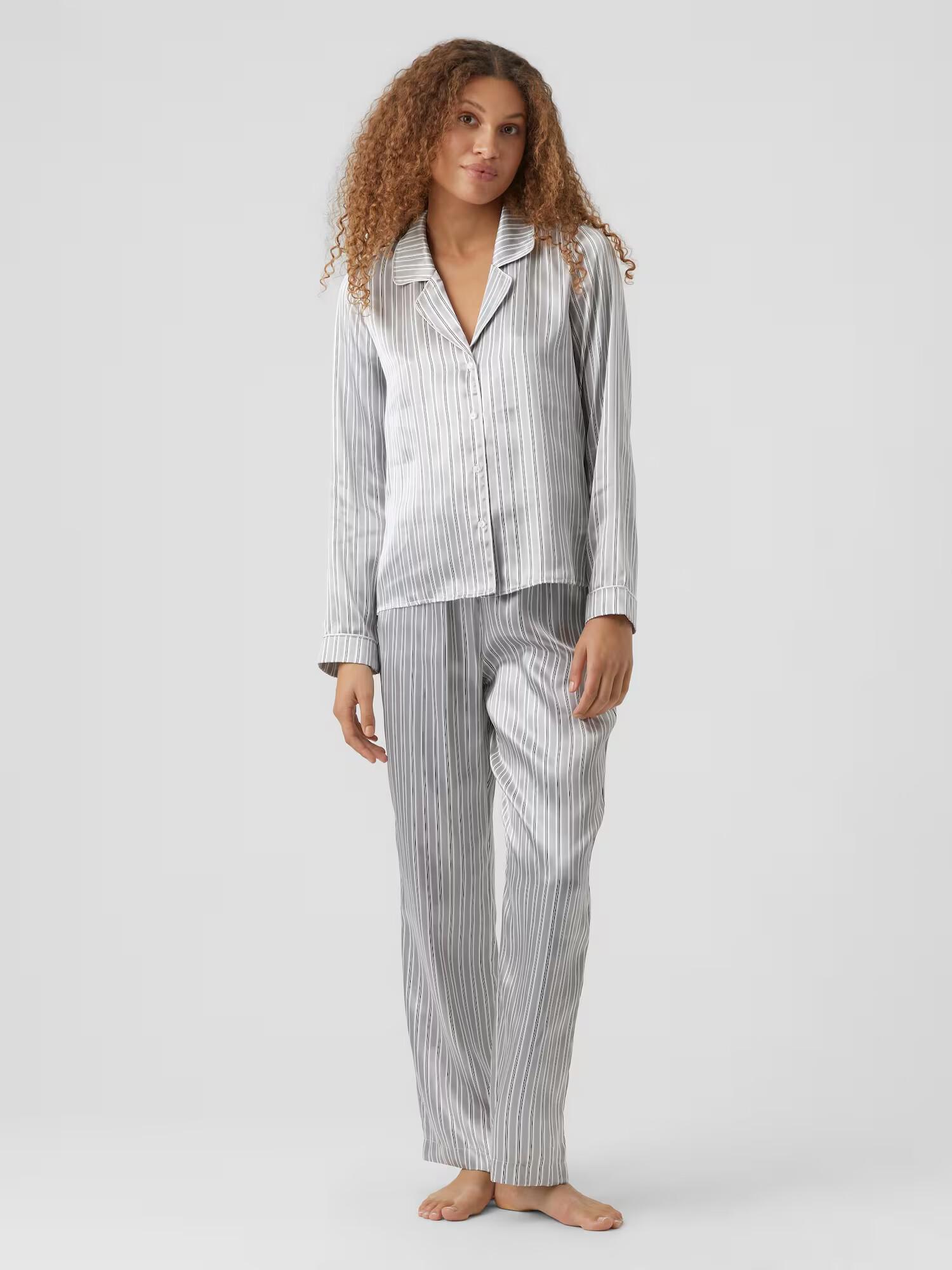 VERO MODA Pijama 'LENNY' gri / negru / alb - Pled.ro