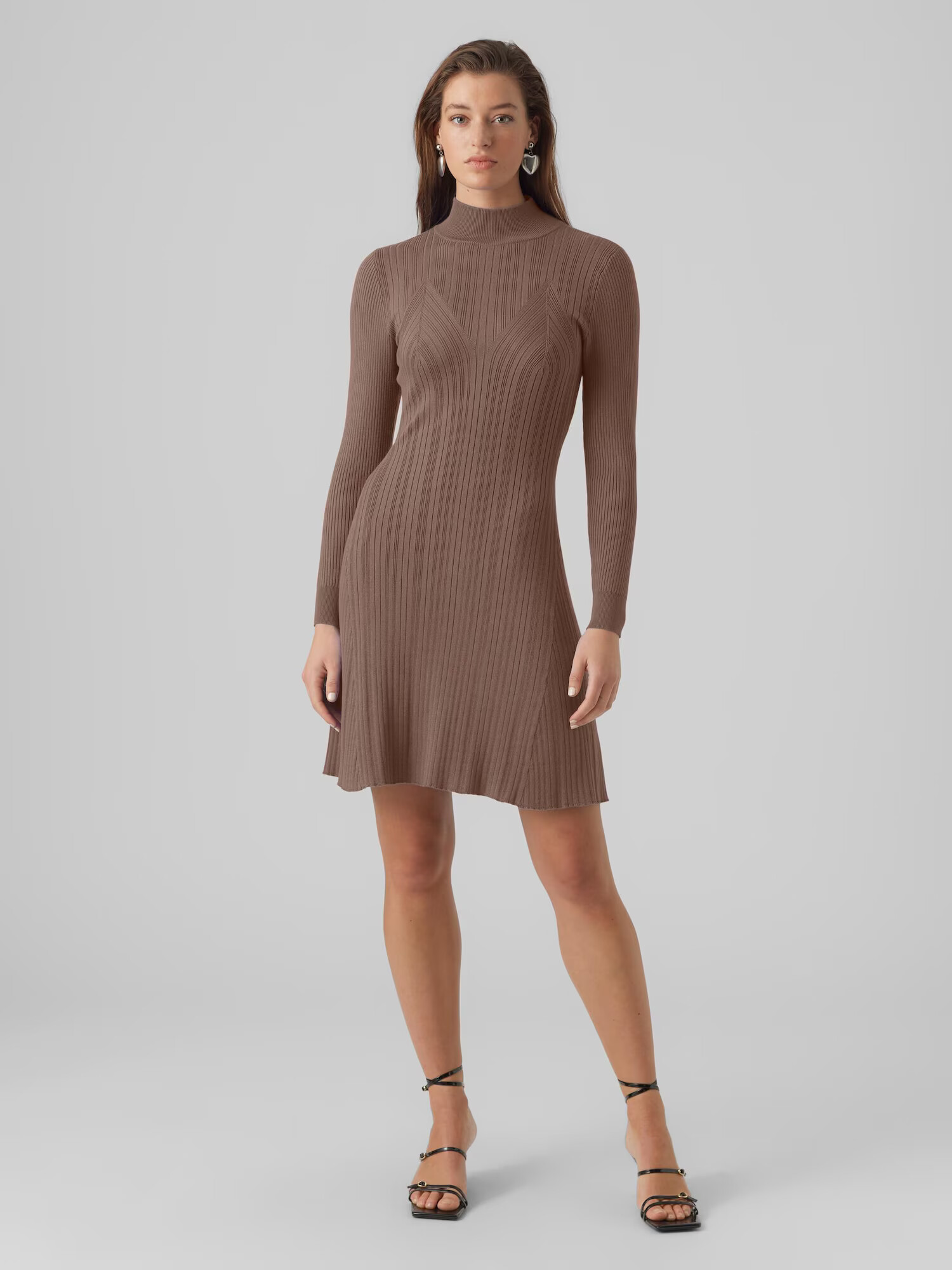 VERO MODA Rochie tricotat 'SALLY' maro - Pled.ro