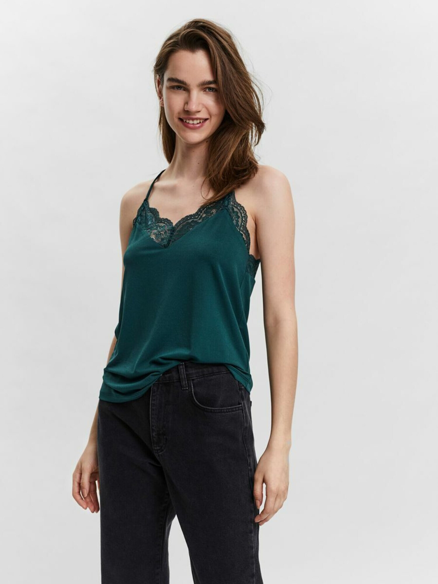 VERO MODA Top 'ANA' verde smarald - Pled.ro