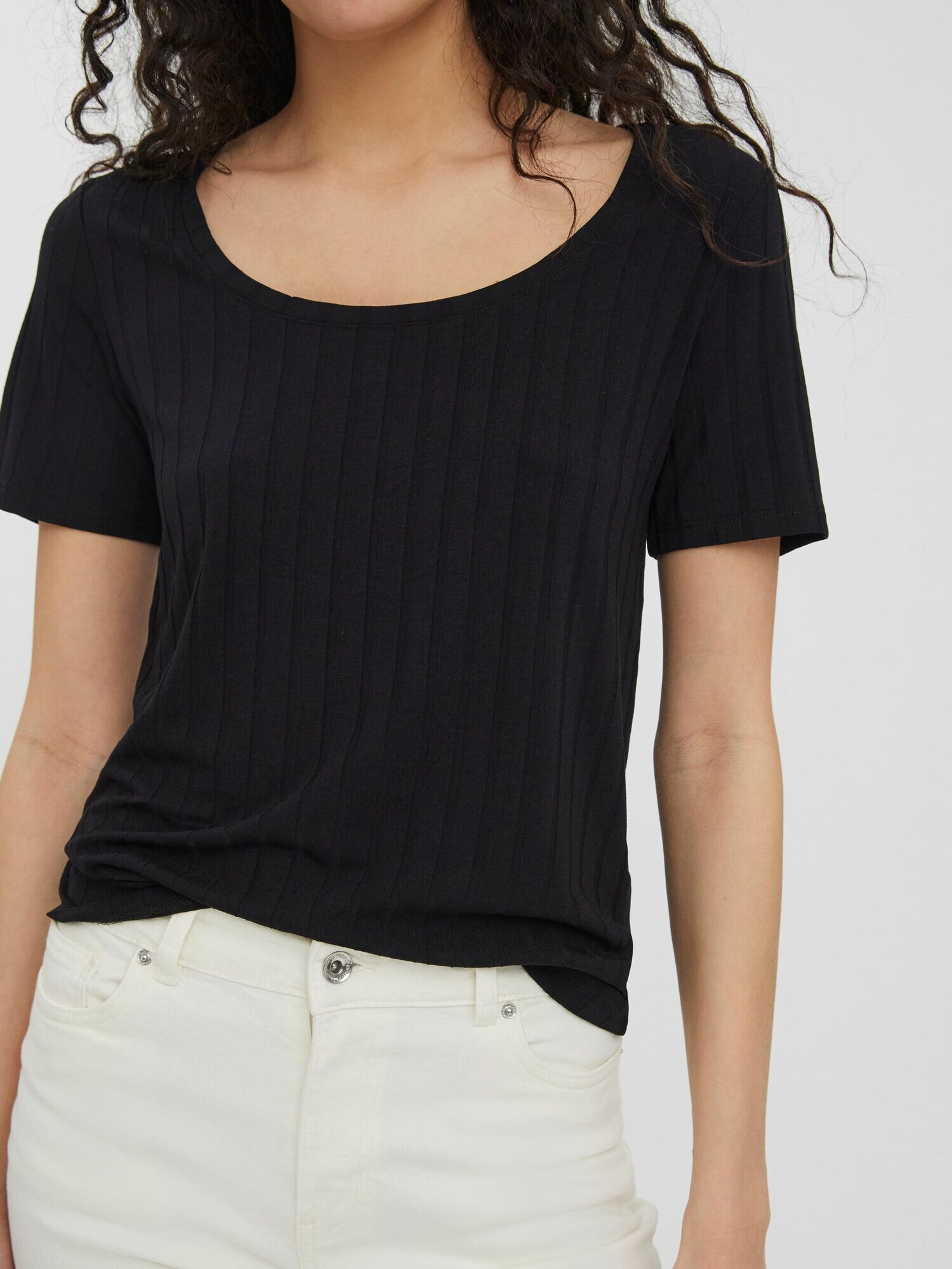 VERO MODA Tricou 'Maggi' negru - Pled.ro