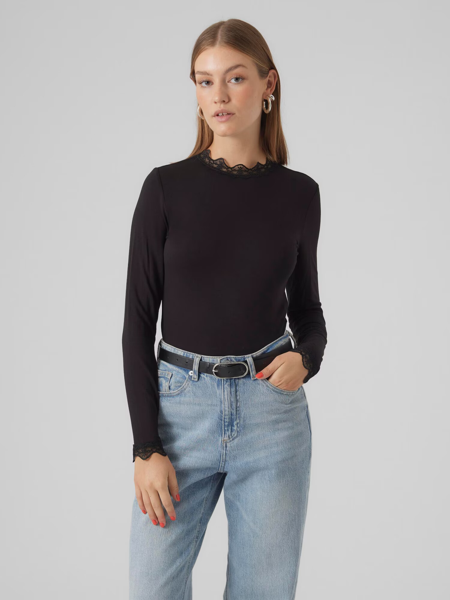 VERO MODA Tricou 'ROSA' negru - Pled.ro