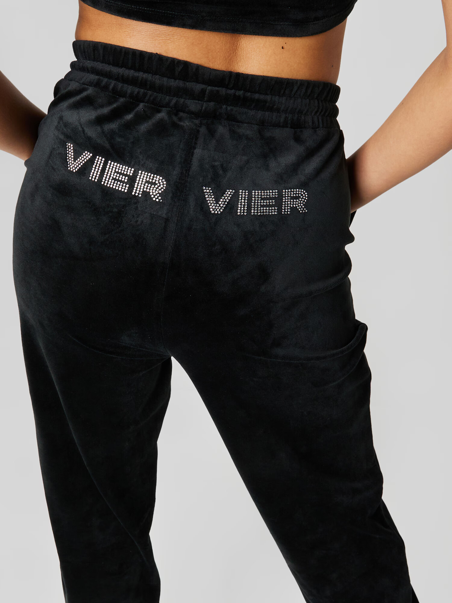 VIERVIER Pantaloni 'Aimee' negru - Pled.ro