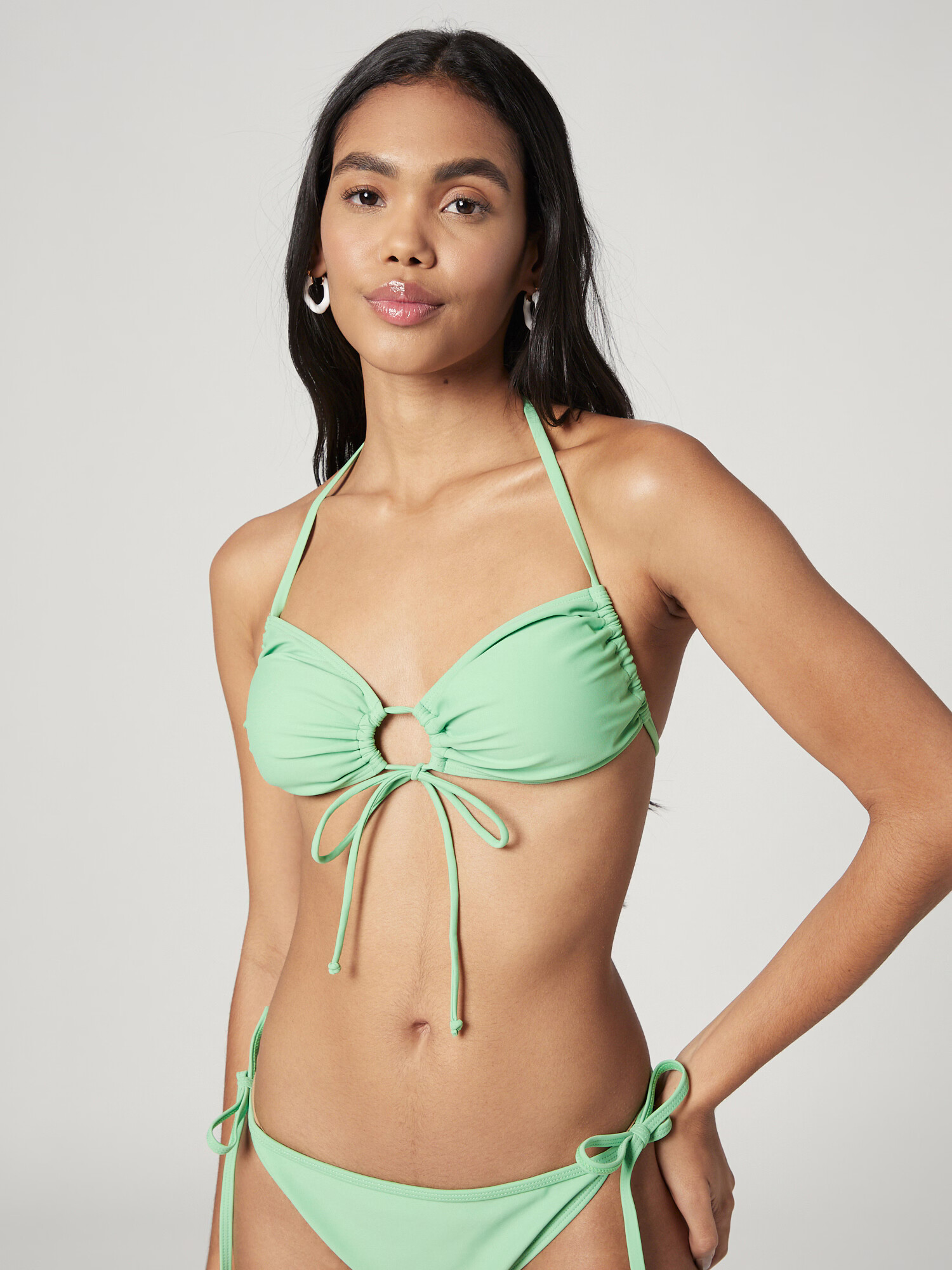 VIERVIER Sutien costum de baie 'Elaina' verde deschis - Pled.ro