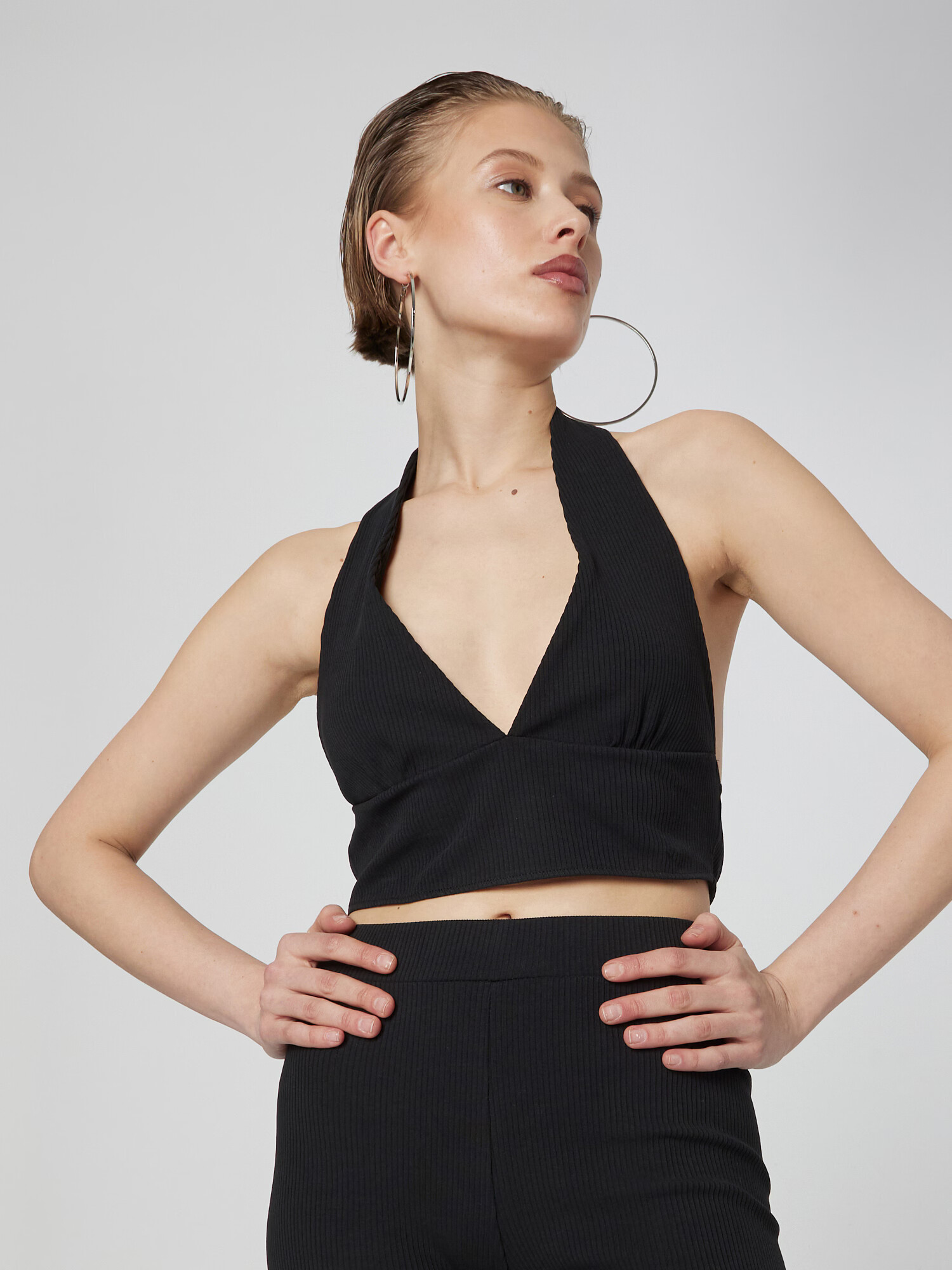 VIERVIER Top 'Philine' negru - Pled.ro