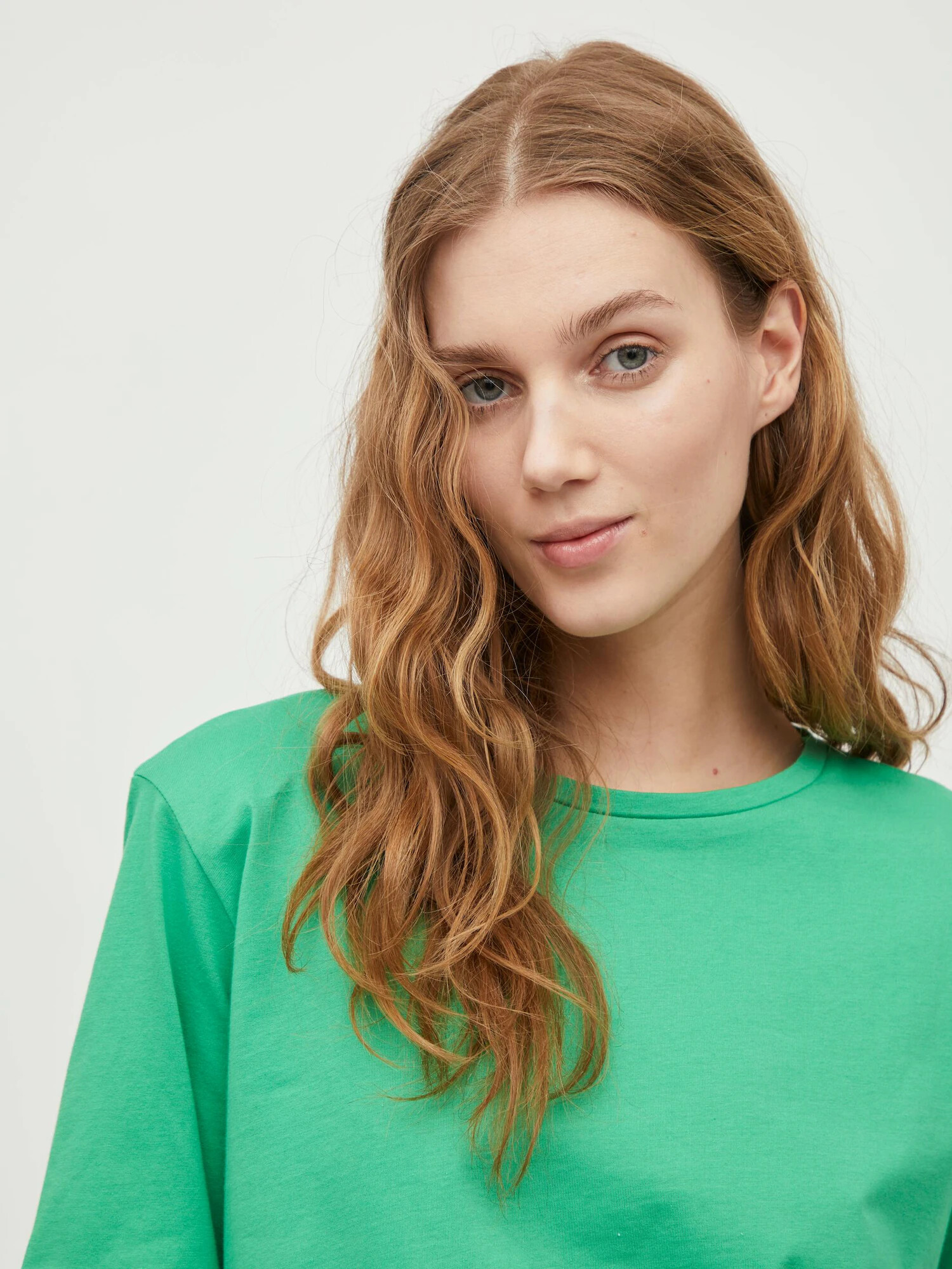 VILA Tricou 'Mattie' verde jad - Pled.ro