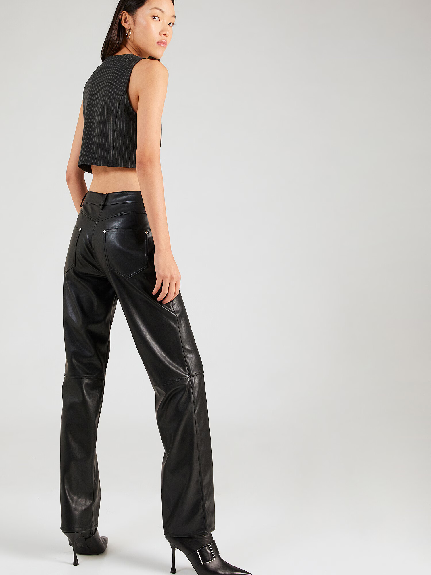 Warehouse Pantaloni negru - Pled.ro