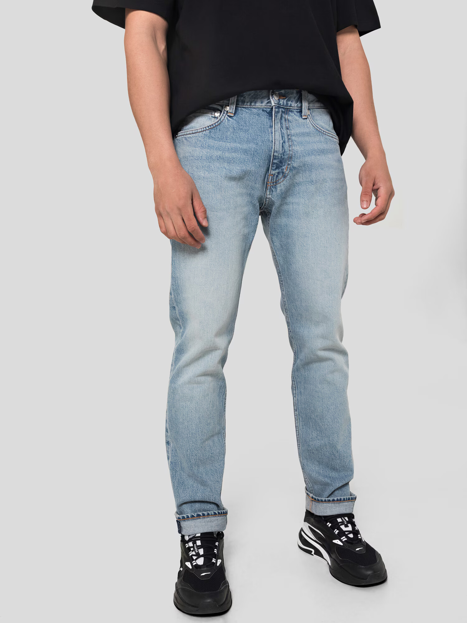 WEEKDAY Jeans 'Easy Poppy' albastru deschis - Pled.ro