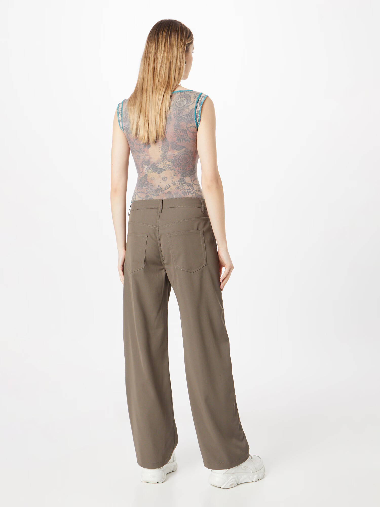 WEEKDAY Pantaloni 'Abigail' maro - Pled.ro