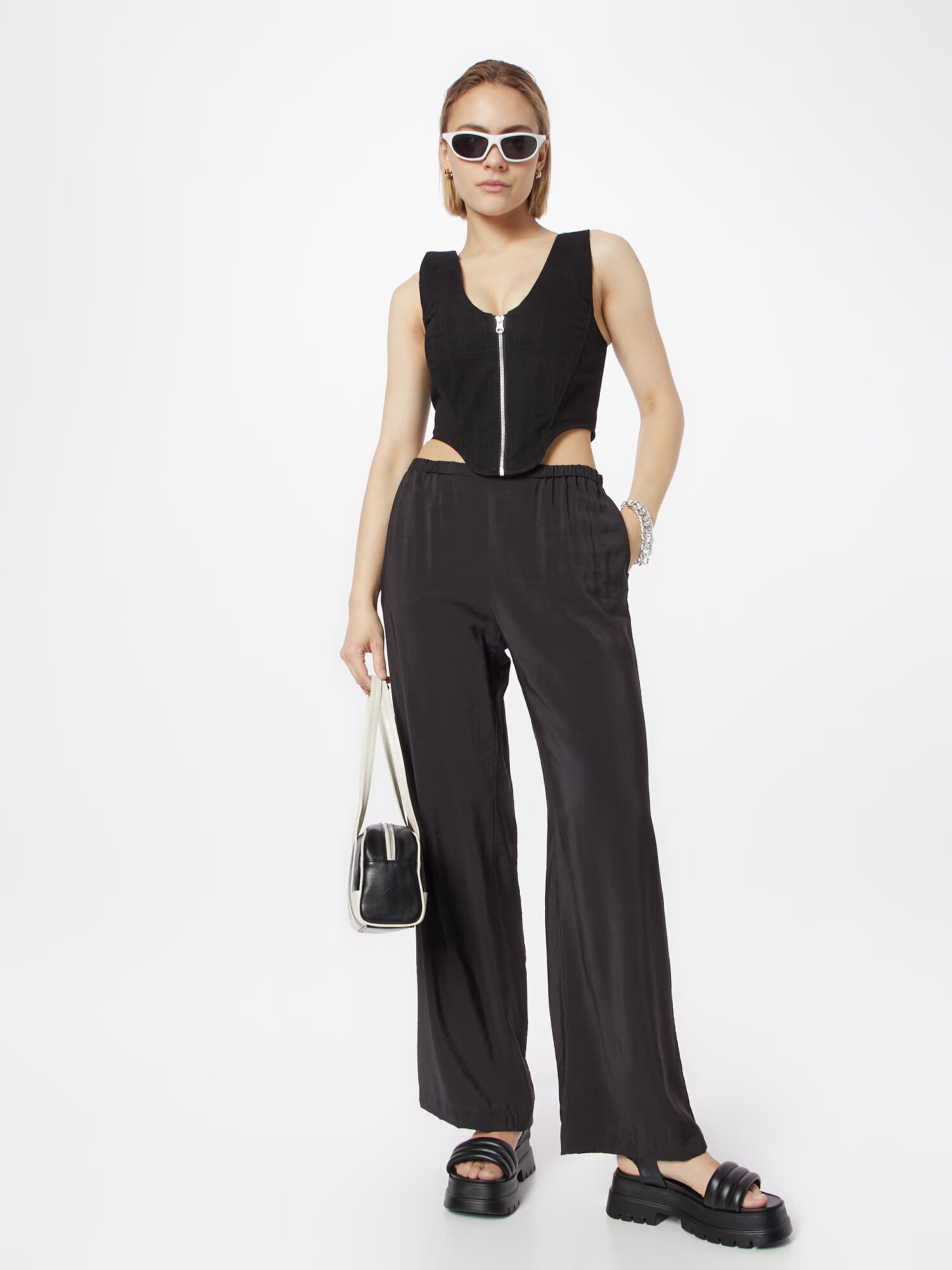 WEEKDAY Pantaloni 'Chase' negru - Pled.ro