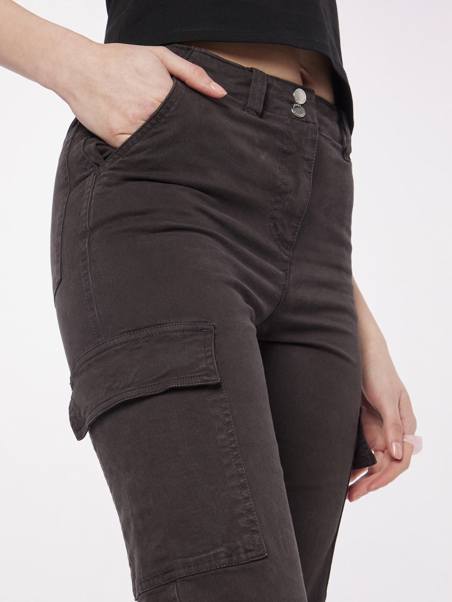 WEEKDAY Pantaloni cu buzunare 'Brenda' gri metalic - Pled.ro