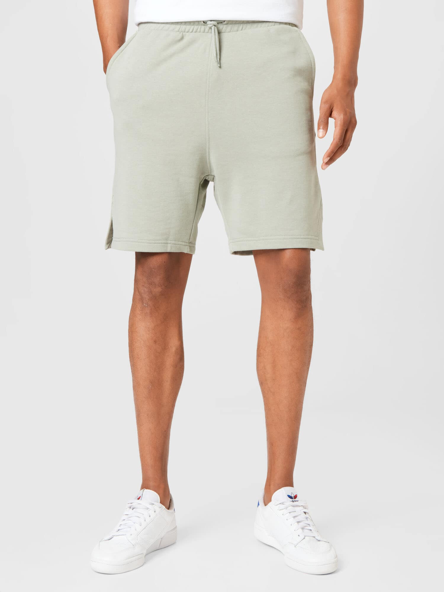 WEEKDAY Pantaloni 'Diego' verde pastel - Pled.ro