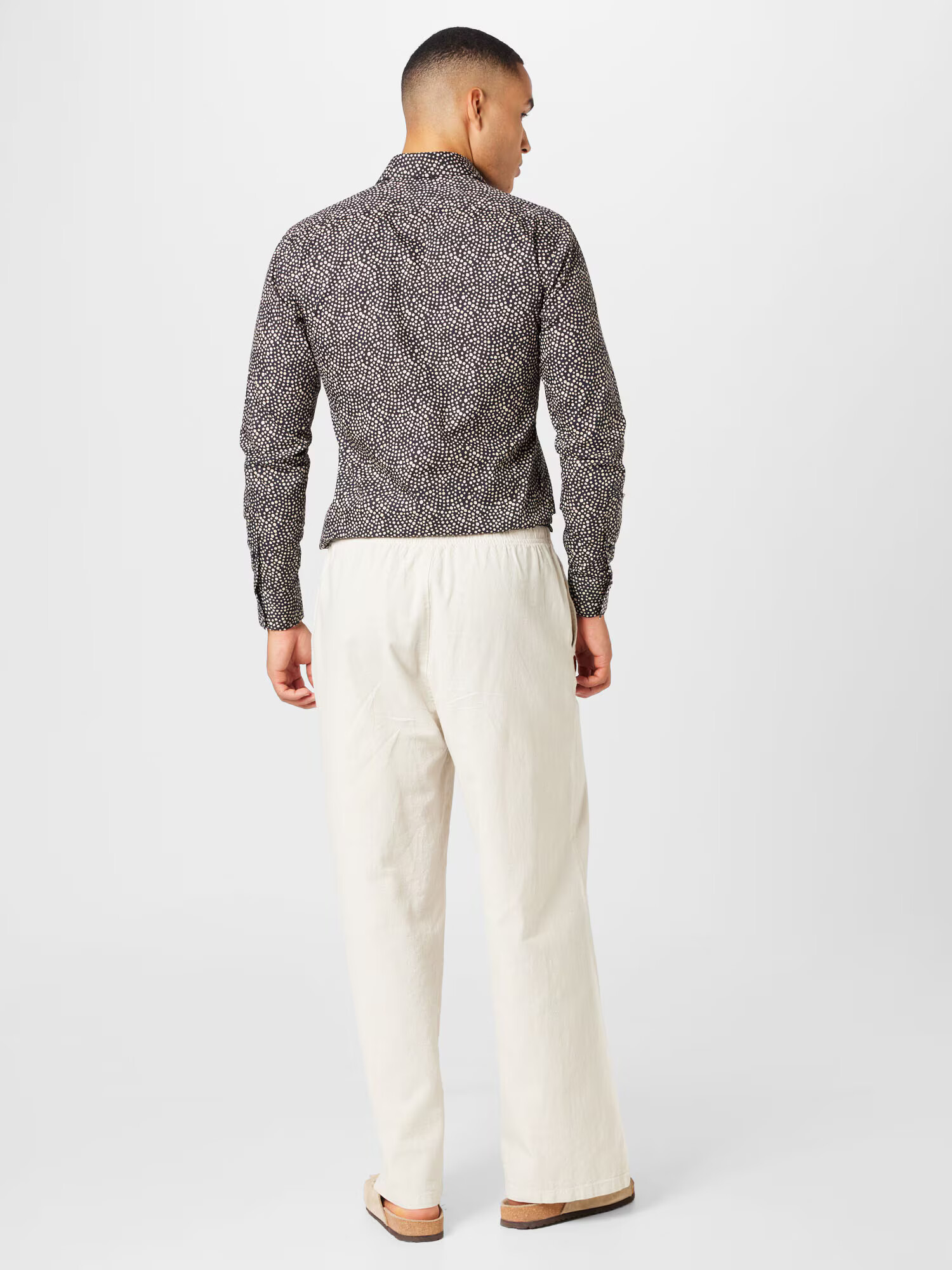 WEEKDAY Pantaloni 'Dream' maro - Pled.ro