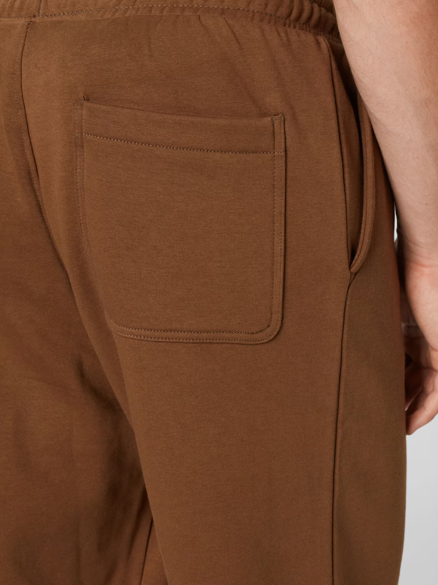 WEEKDAY Pantaloni maro caramel - Pled.ro