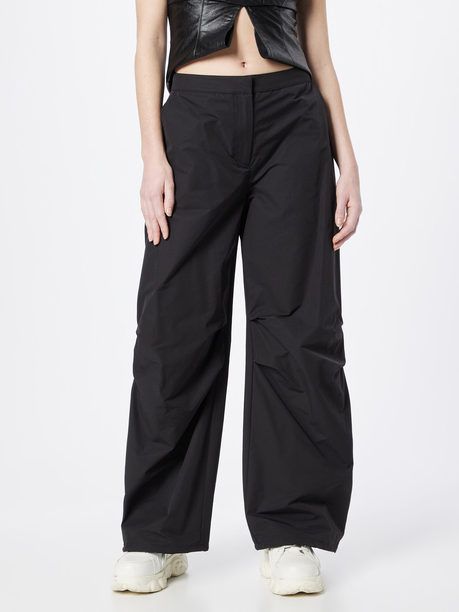 WEEKDAY Pantaloni 'Nilo' negru - Pled.ro