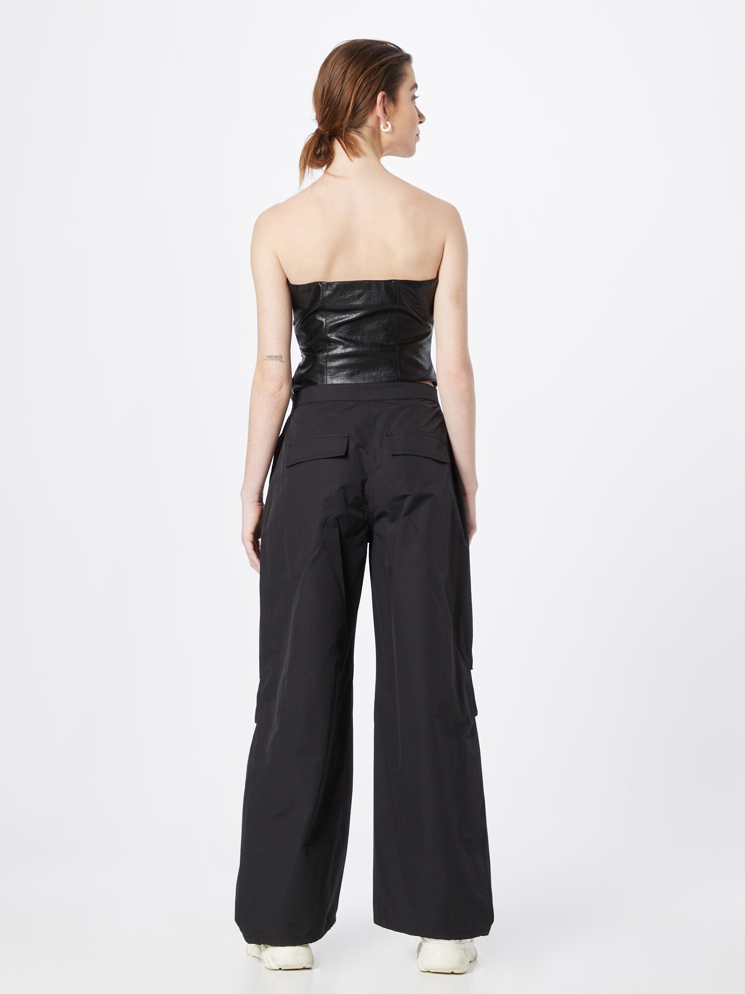 WEEKDAY Pantaloni 'Nilo' negru - Pled.ro