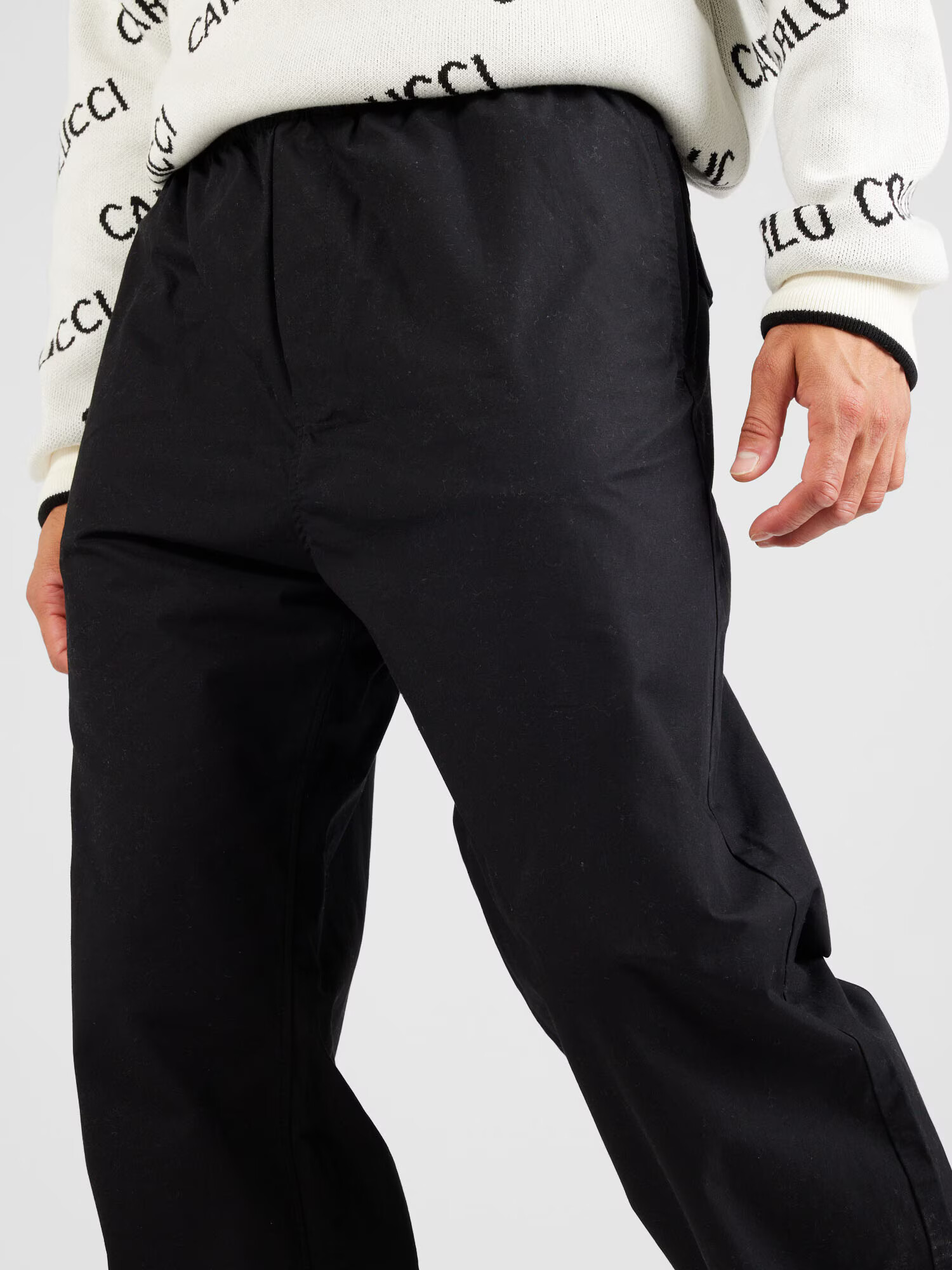 WEEKDAY Pantaloni 'Paul' negru - Pled.ro