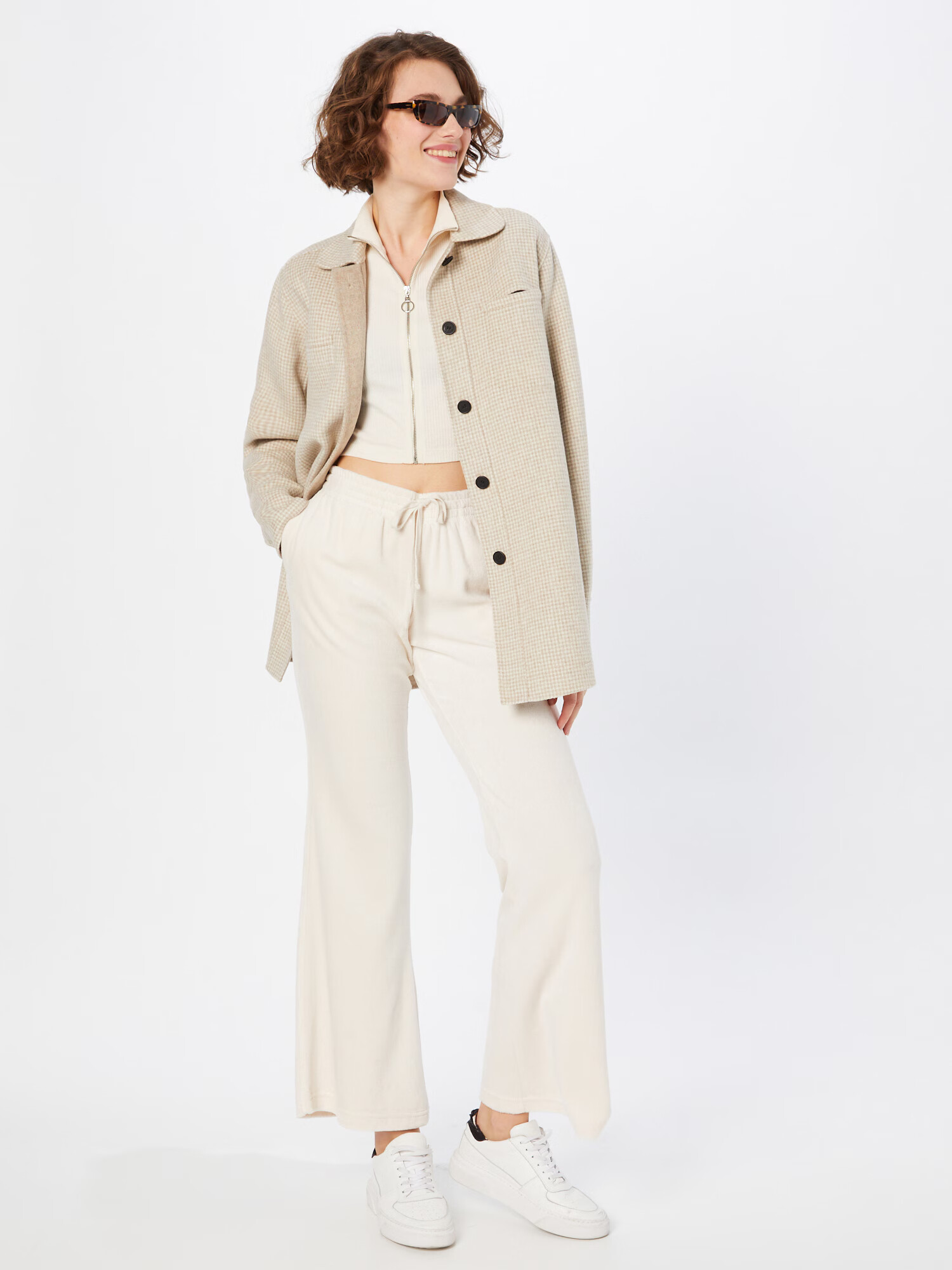 WEEKDAY Pantaloni 'Roxanna' alb murdar - Pled.ro