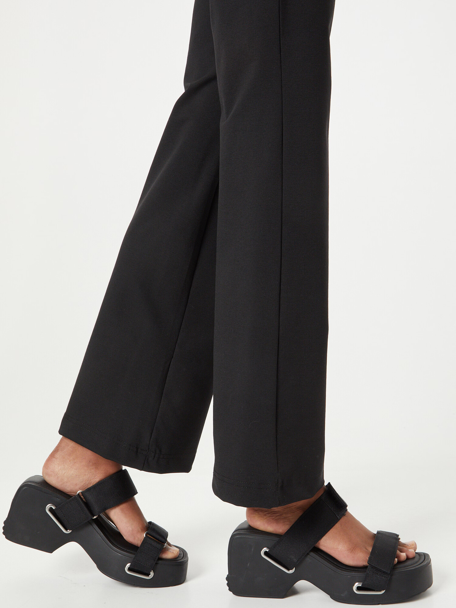 WEEKDAY Pantaloni 'Serena' negru - Pled.ro