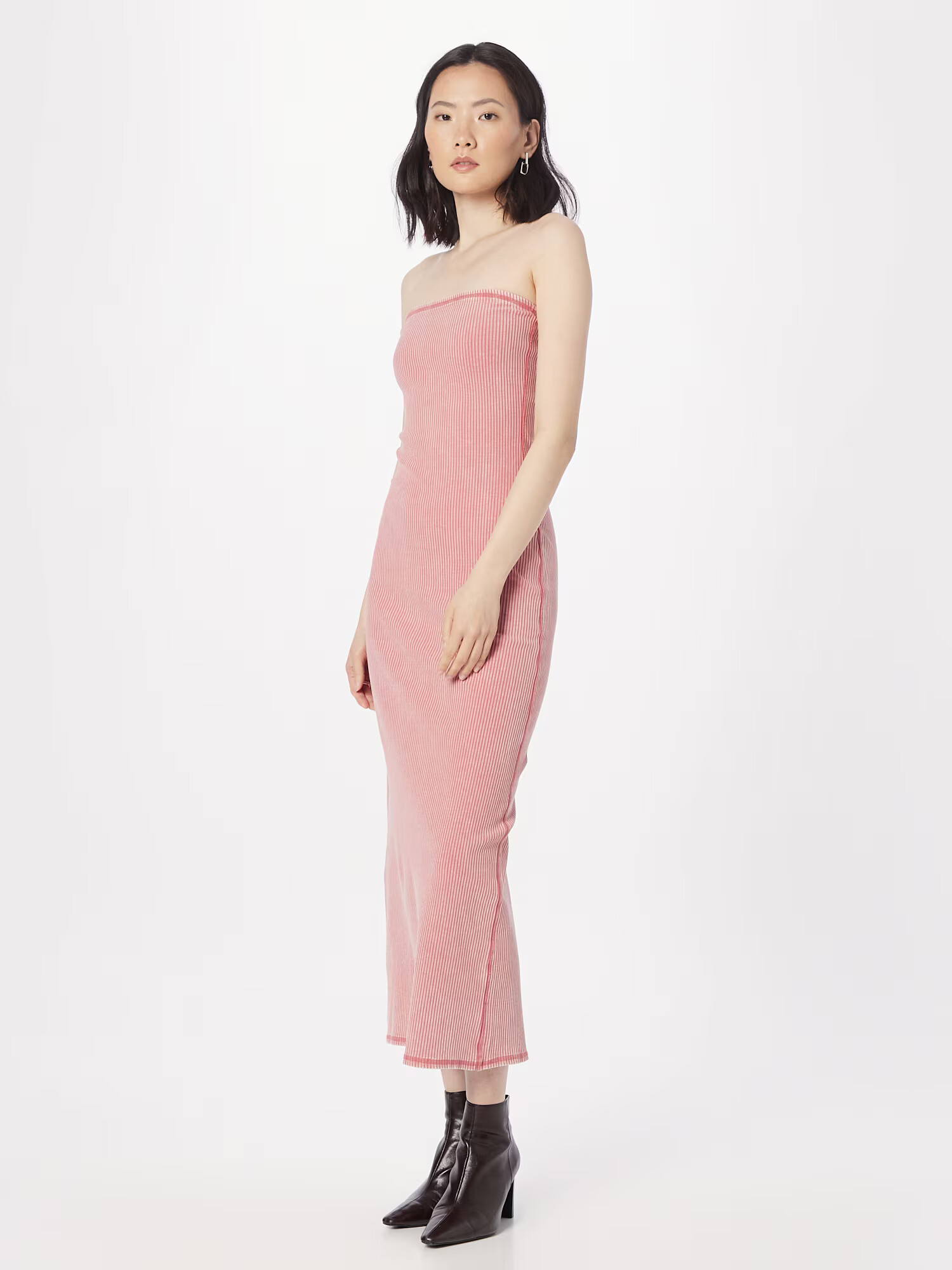 WEEKDAY Rochie 'Tania' roz - Pled.ro