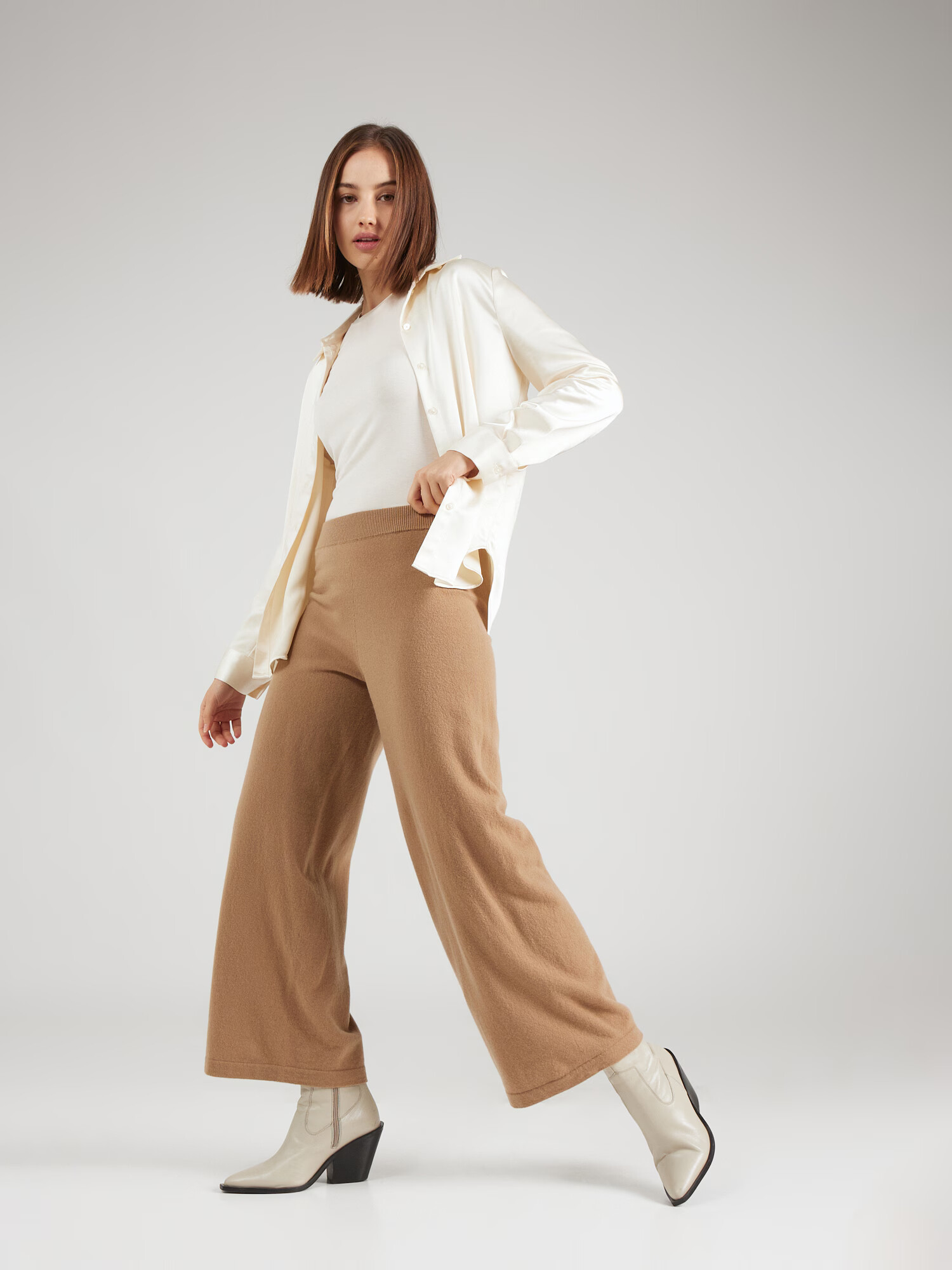 Weekend Max Mara Pantaloni 'ATALIA' maro caramel - Pled.ro