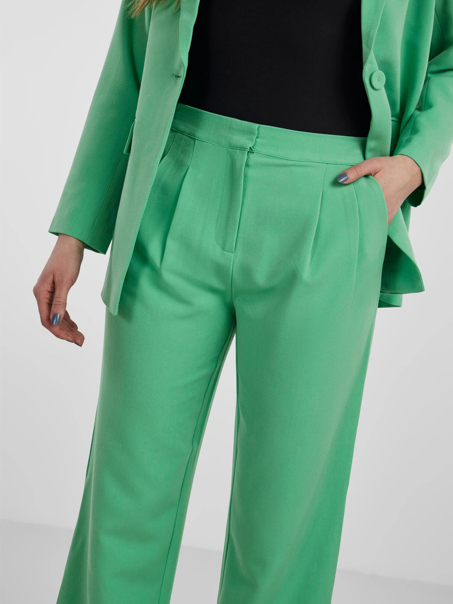 Y.A.S Pantaloni cutați verde deschis - Pled.ro