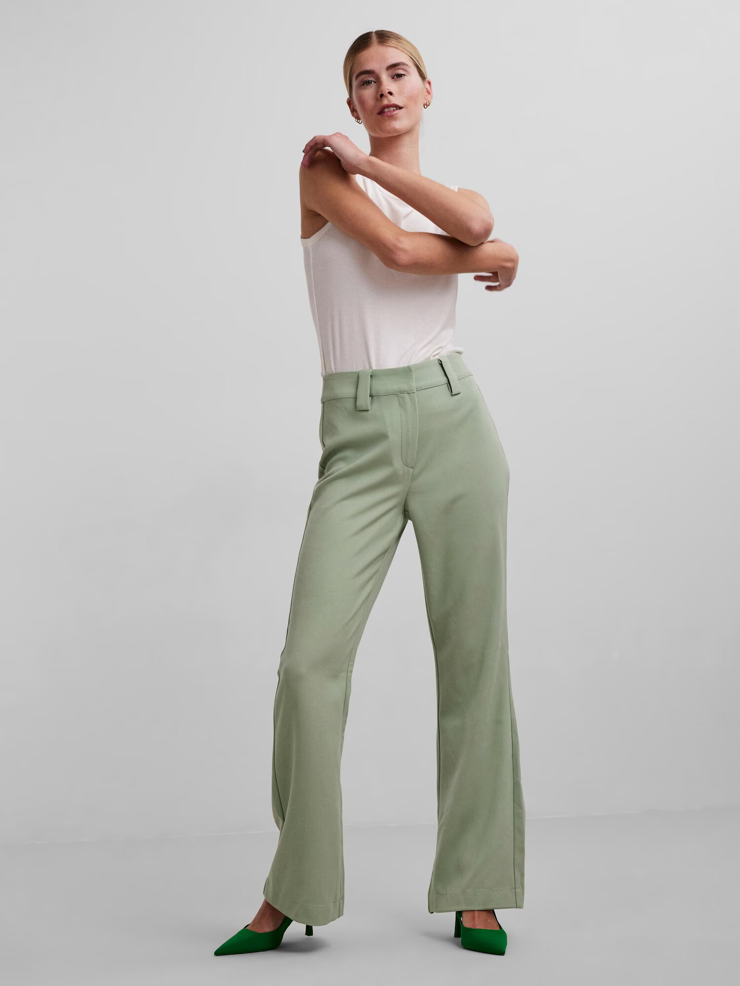 Y.A.S Pantaloni verde pastel - Pled.ro