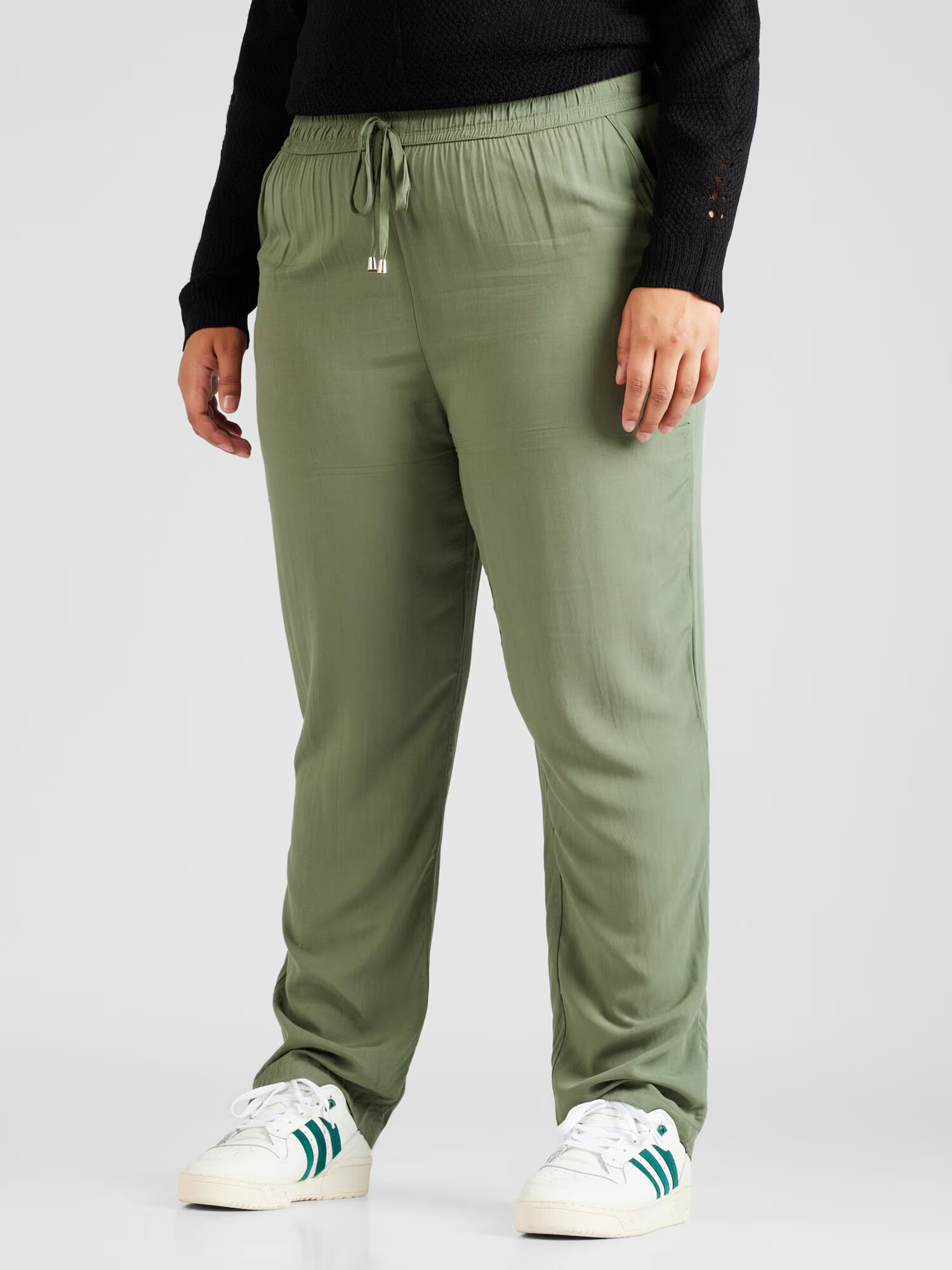 Z-One Pantaloni 'Ricky' kaki - Pled.ro