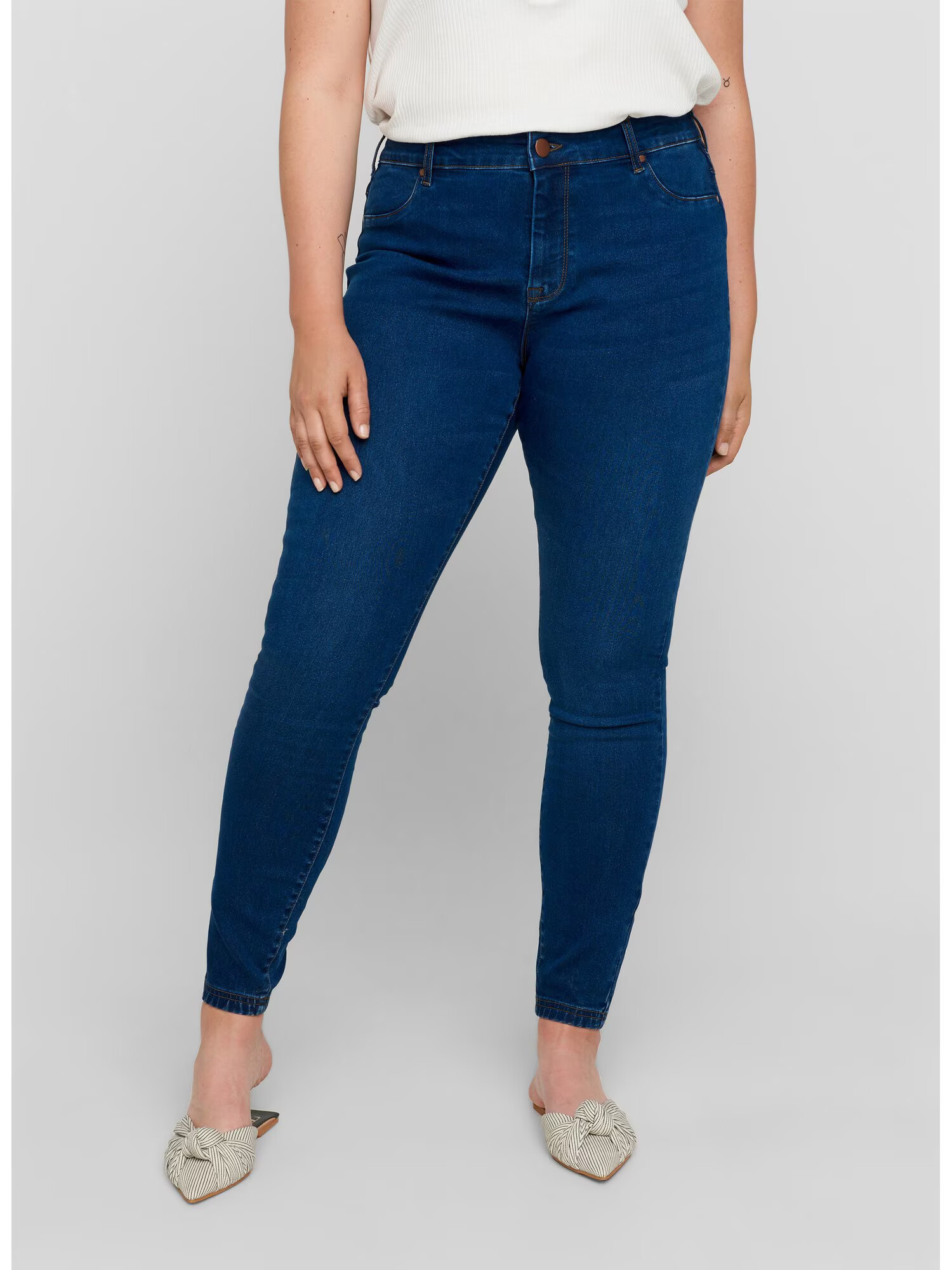 Zizzi Jeans 'Janna' albastru denim - Pled.ro