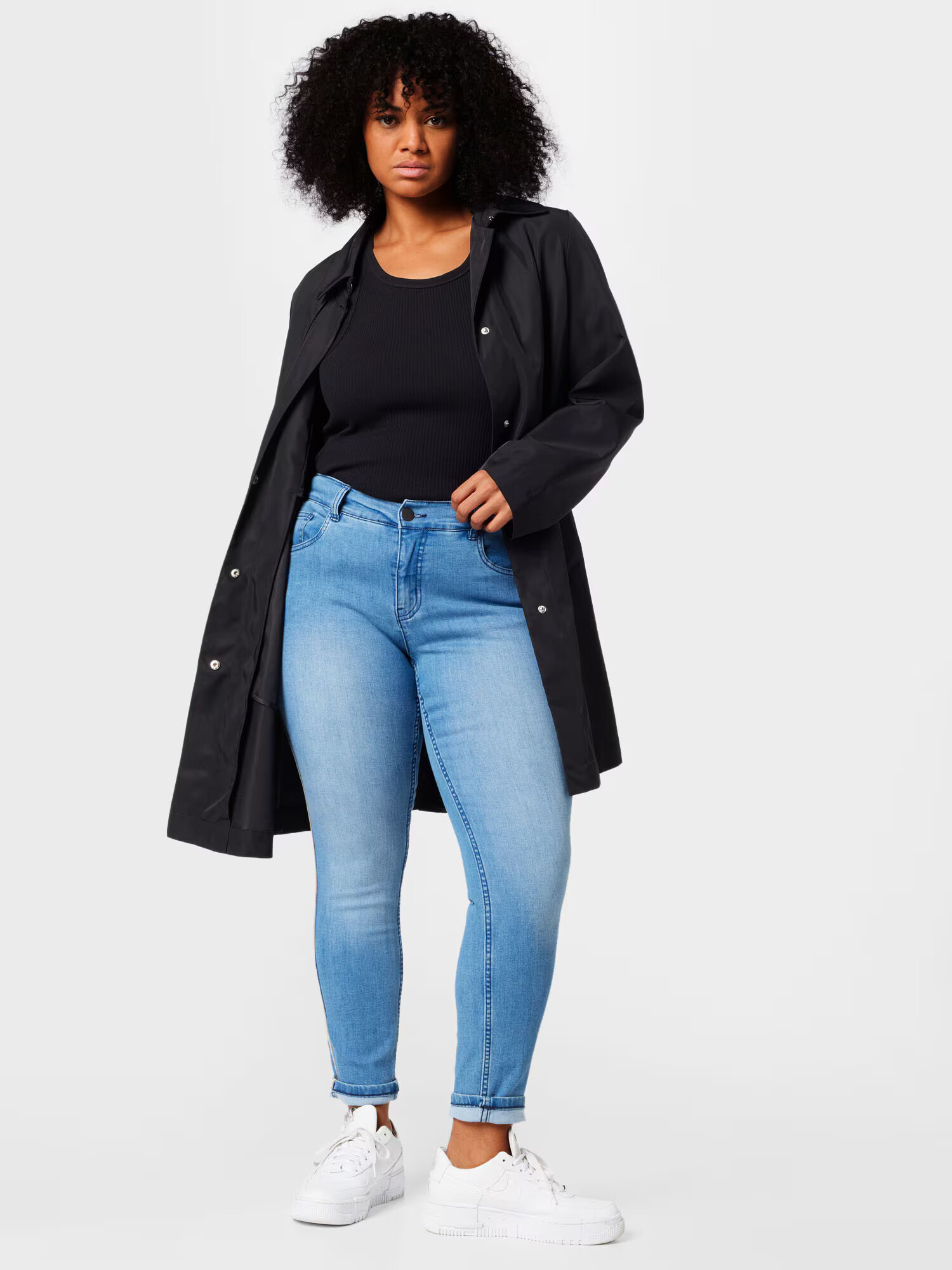 Zizzi Jeans 'LADAN' culoarea pielii / albastru denim / alb - Pled.ro