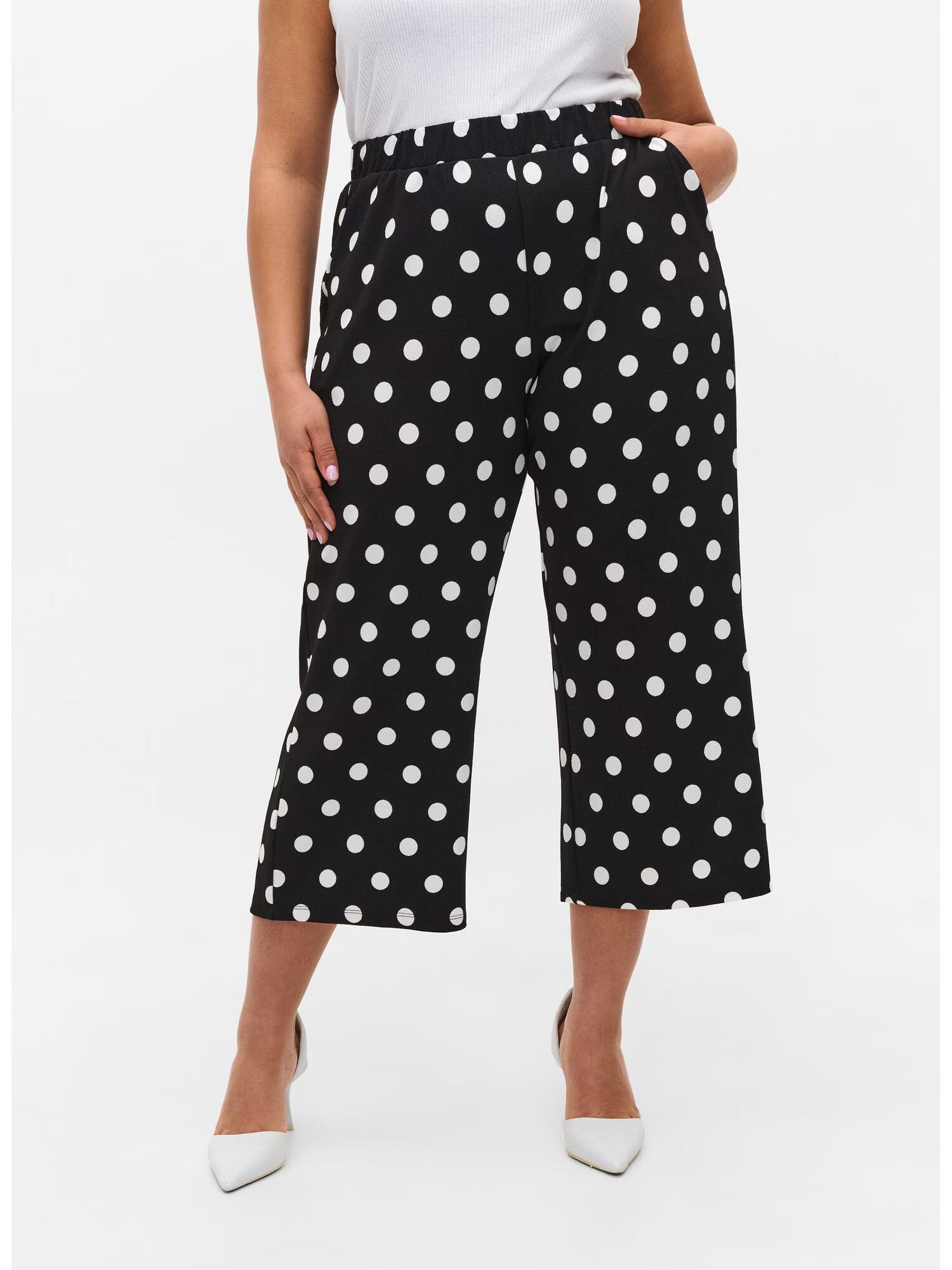 Zizzi Pantaloni 'Caadelyn' negru / alb - Pled.ro