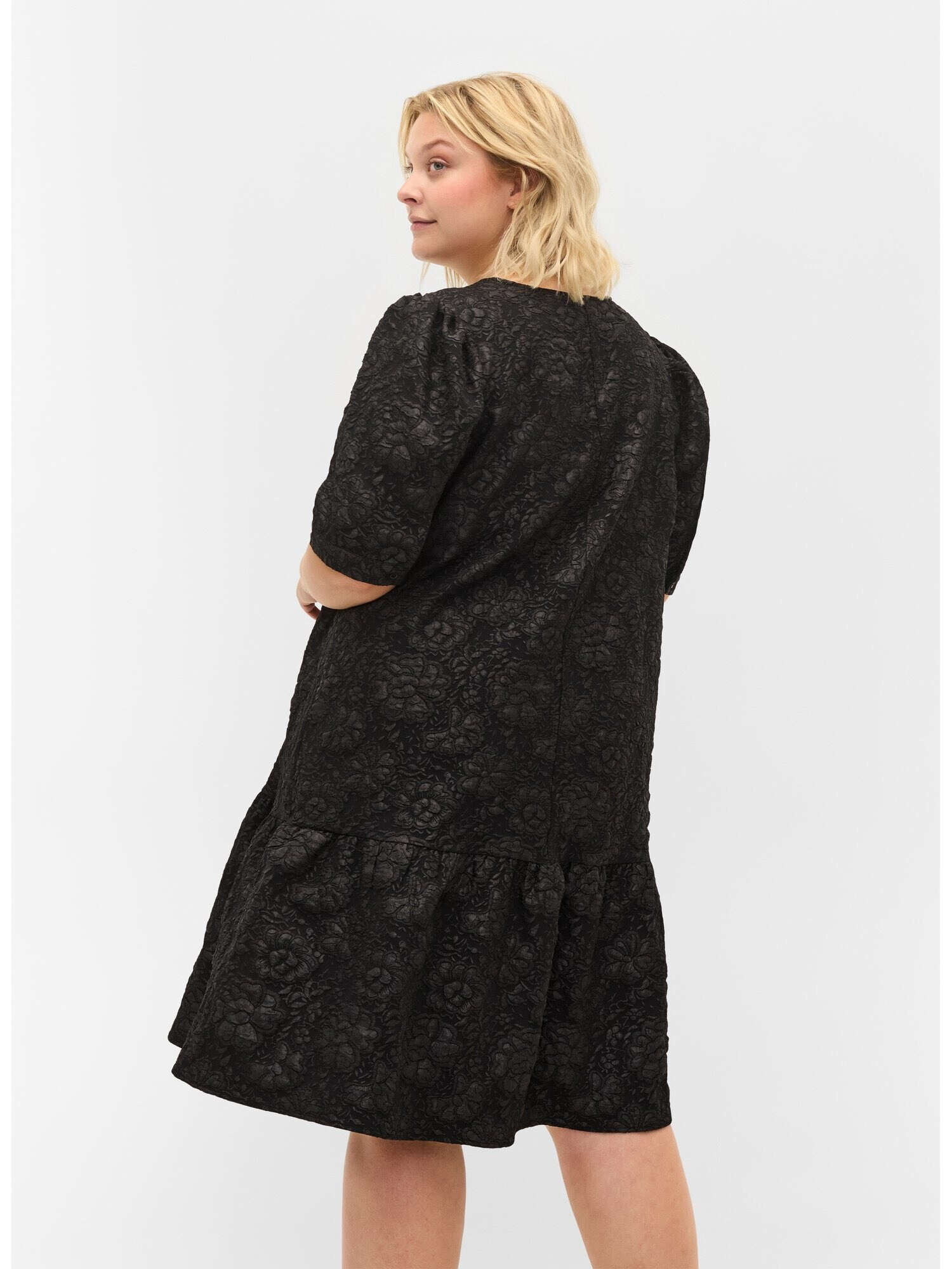 Zizzi Rochie 'Liza' gri metalic / negru - Pled.ro