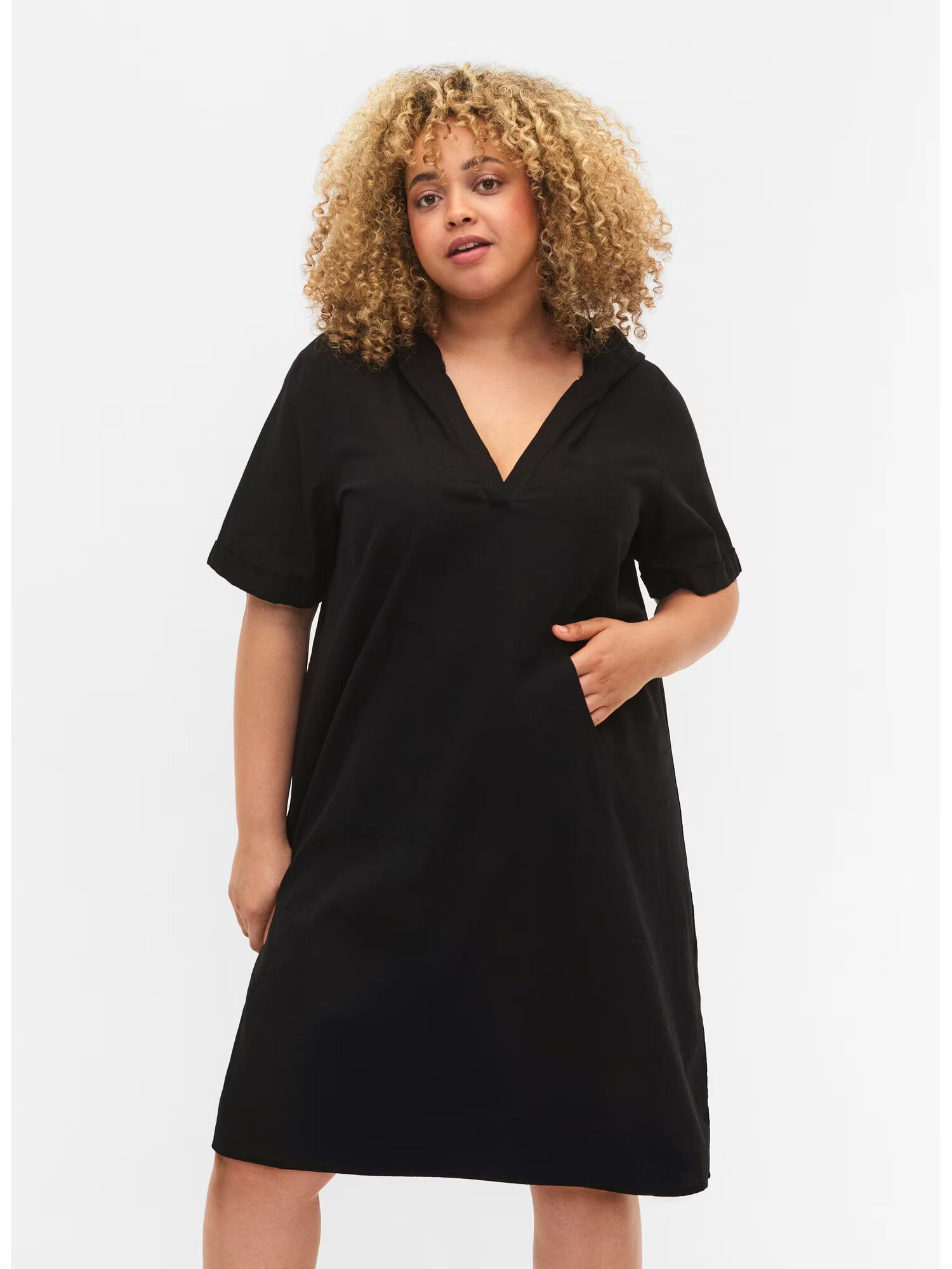 Zizzi Rochie 'VFLEX' negru - Pled.ro