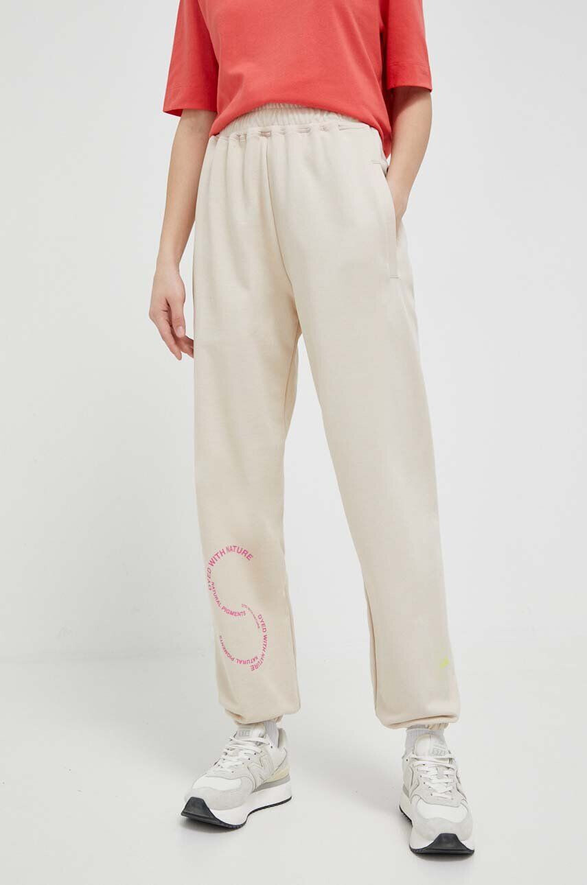 adidas by Stella McCartney pantaloni de trening din bumbac culoarea bej cu imprimeu - Pled.ro