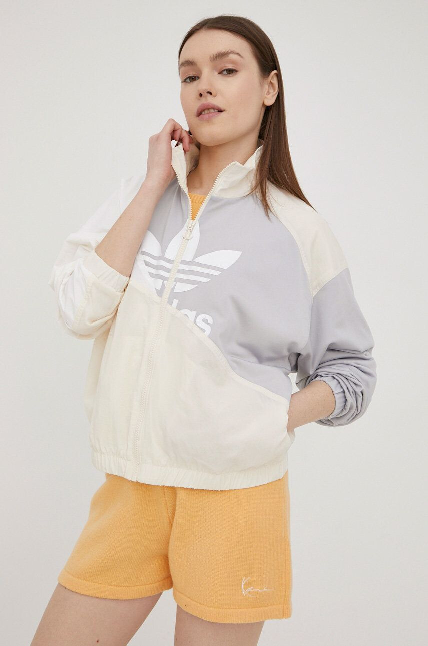 adidas Originals geaca Adicolor femei culoarea gri de tranzitie - Pled.ro