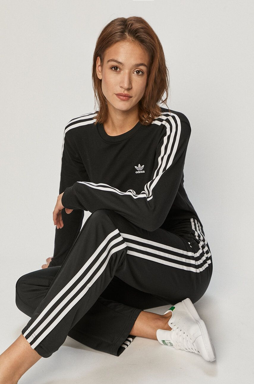 adidas Originals longsleeve femei culoarea negru - Pled.ro