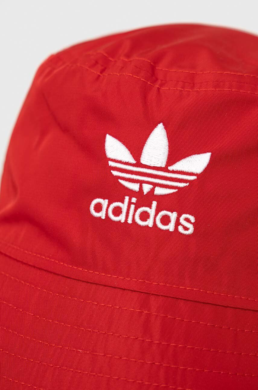 adidas Originals pălărie cu două fețe Thebe Magugu culoarea rosu - Pled.ro