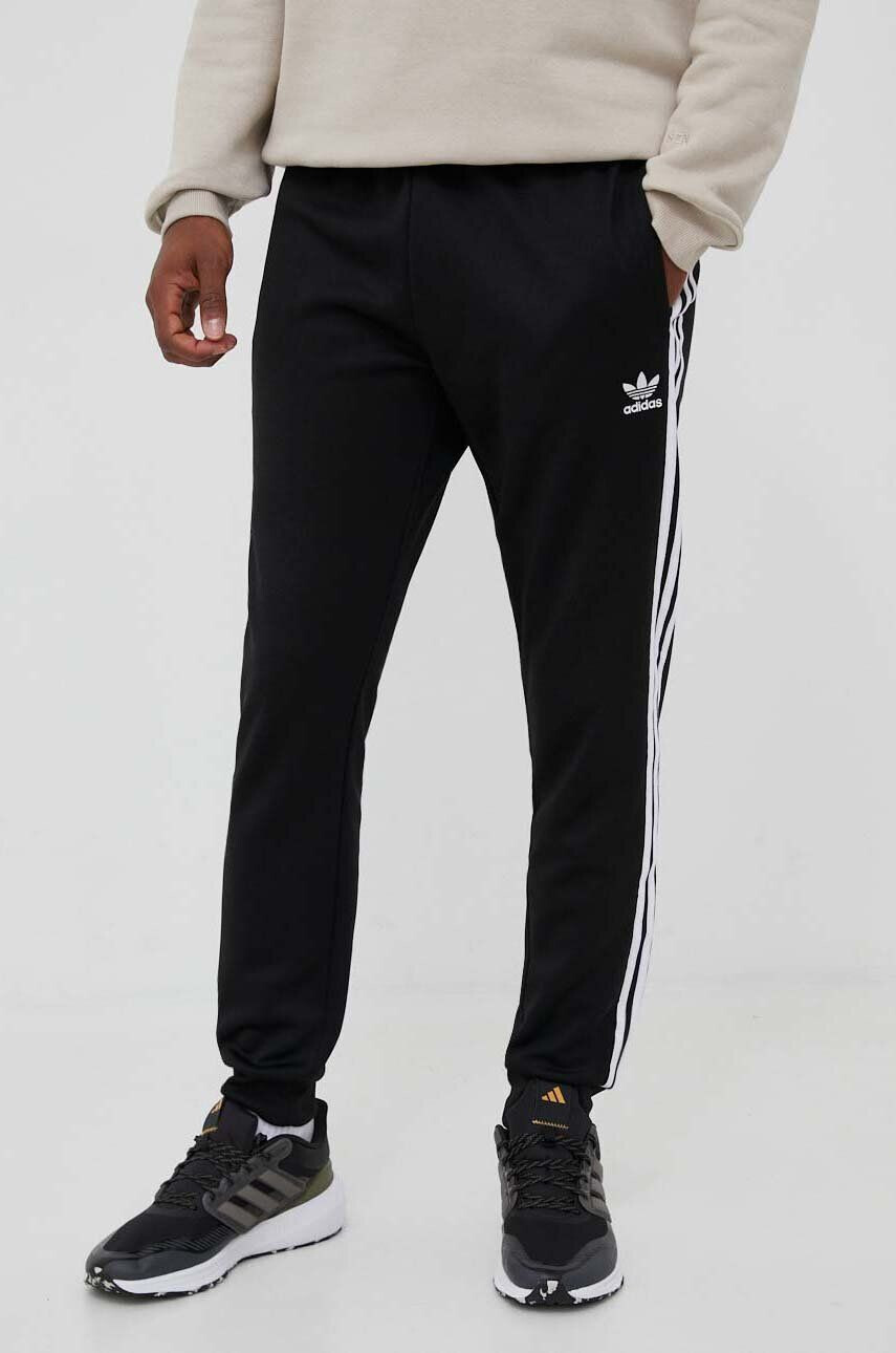 adidas Originals pantaloni de trening Adicolor Classics 3-Stripes Pants culoarea negru cu imprimeu IL2488 - Pled.ro