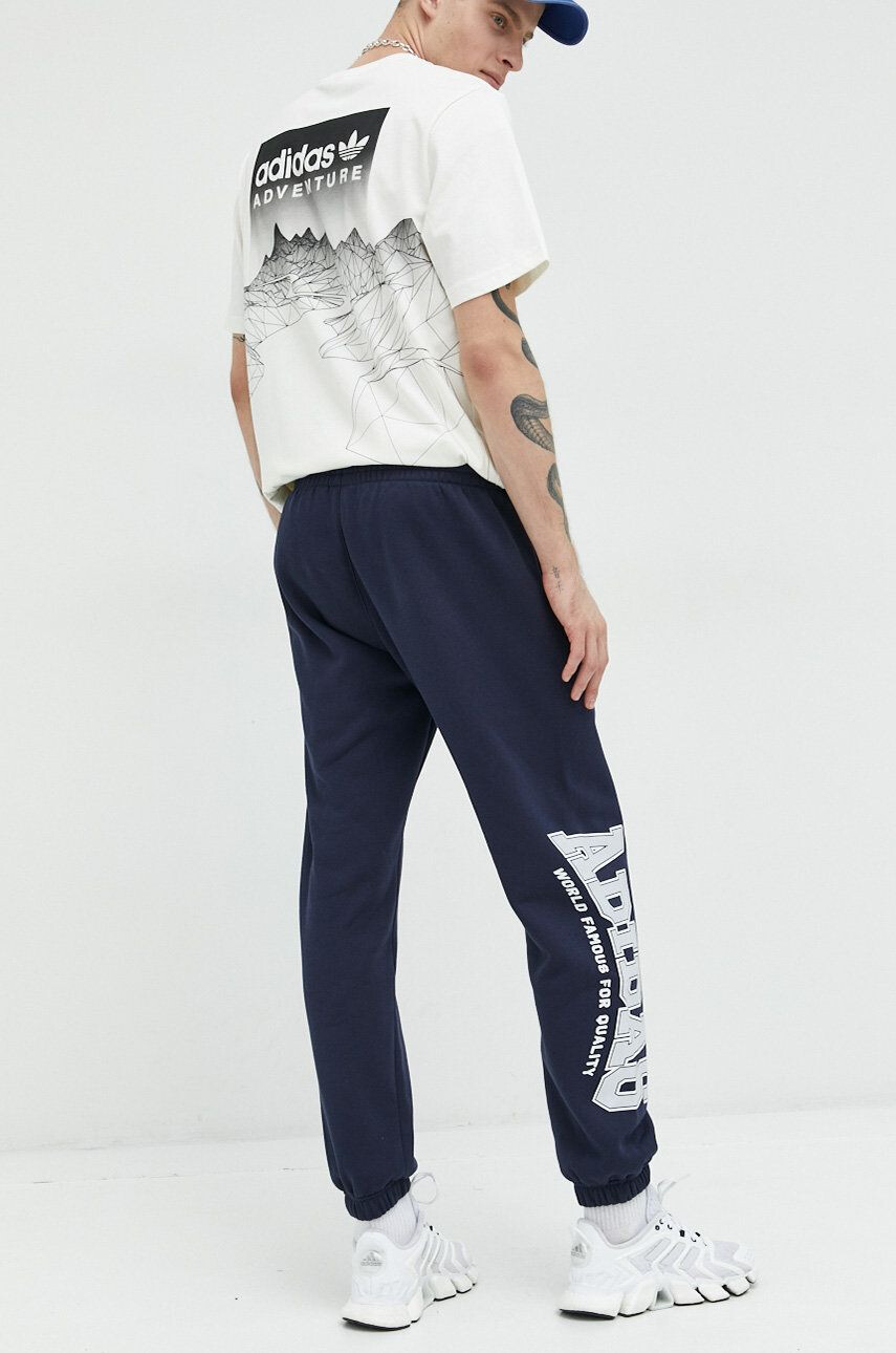 adidas Originals pantaloni de trening - Pled.ro