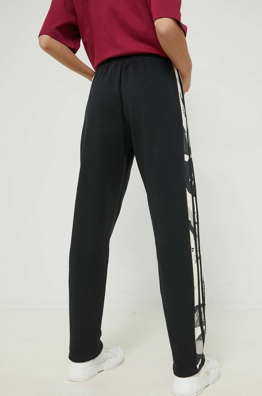 adidas Originals pantaloni de trening culoarea negru cu imprimeu - Pled.ro