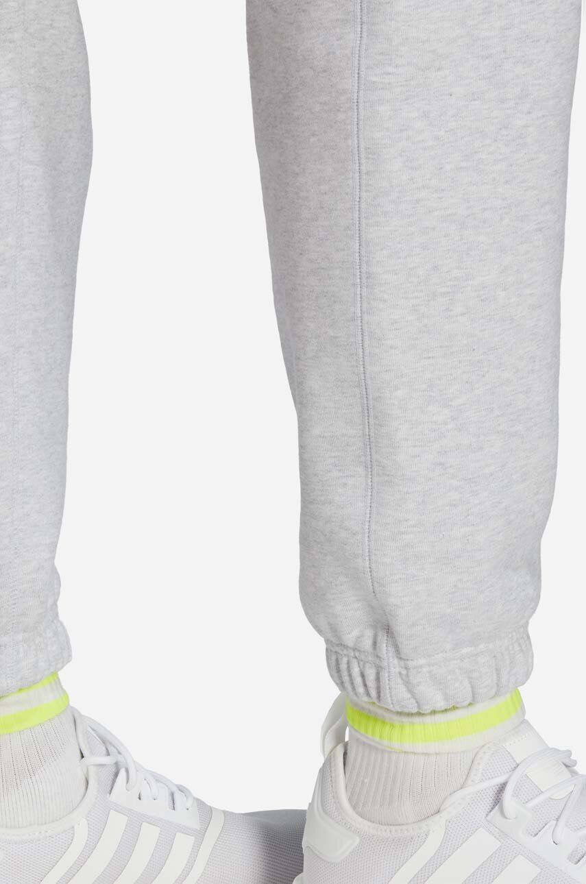 adidas Originals pantaloni de trening culoarea gri neted HB7503-grey - Pled.ro