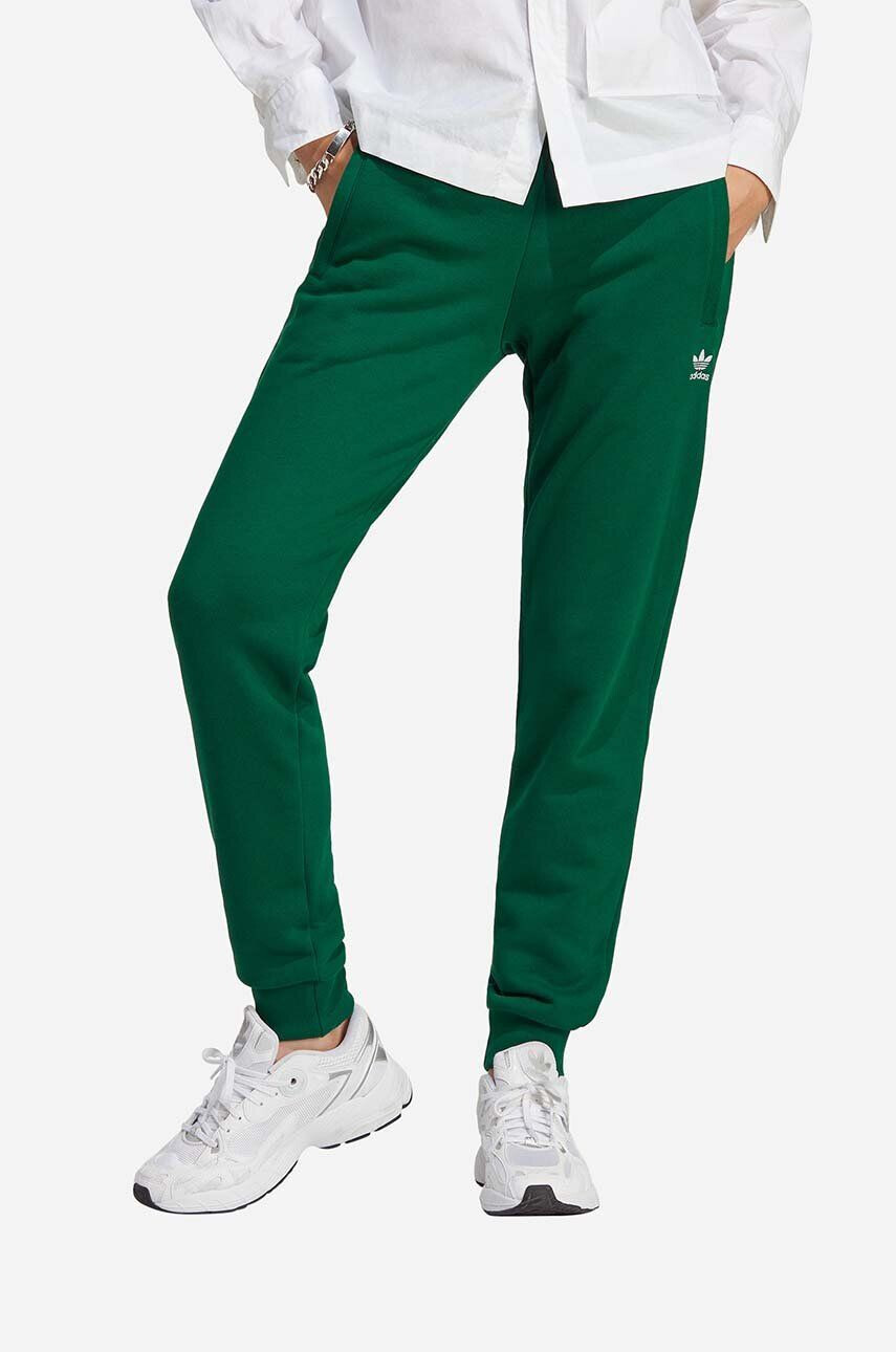 adidas Originals pantaloni de trening din bumbac culoarea verde neted IA6480-green - Pled.ro