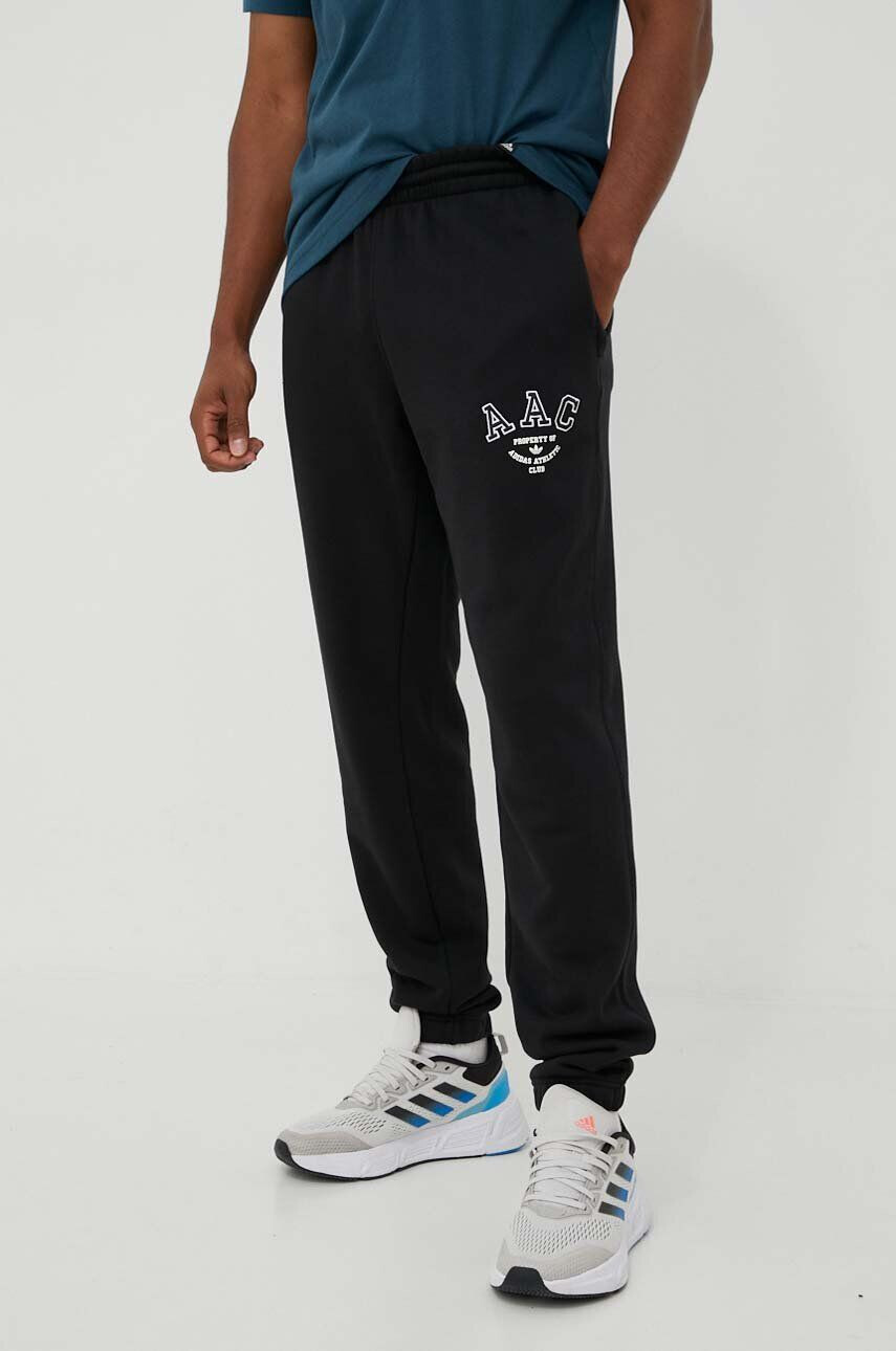 adidas Originals pantaloni de trening din bumbac culoarea negru cu imprimeu - Pled.ro