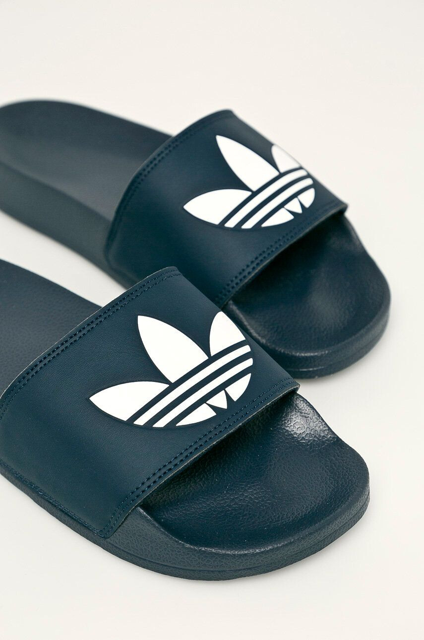 adidas Originals papuci ADILETTE LITE barbati culoarea albastru marin - Pled.ro