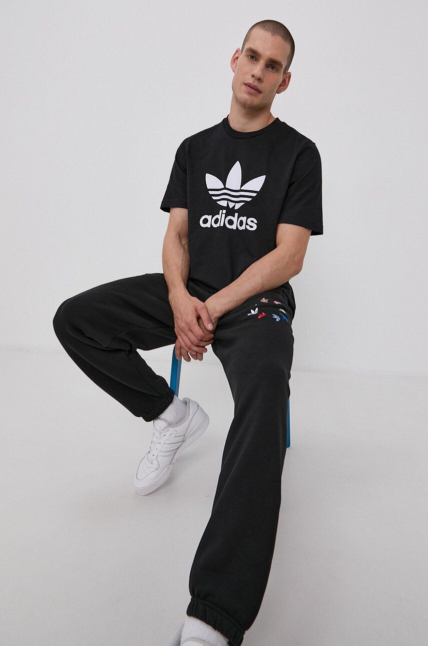 adidas Originals Tricou din bumbac H06642 - Pled.ro