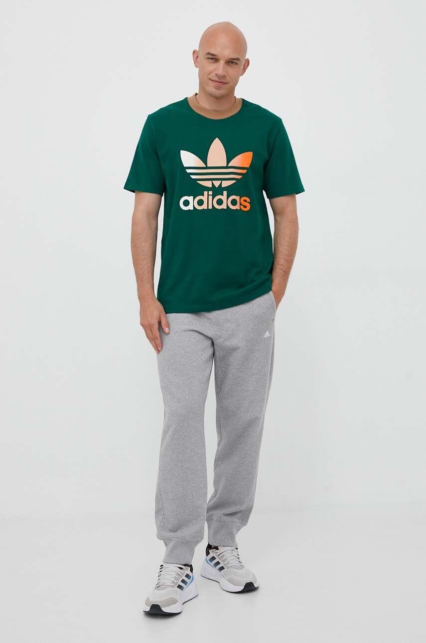 adidas Originals tricou din bumbac culoarea verde cu imprimeu - Pled.ro