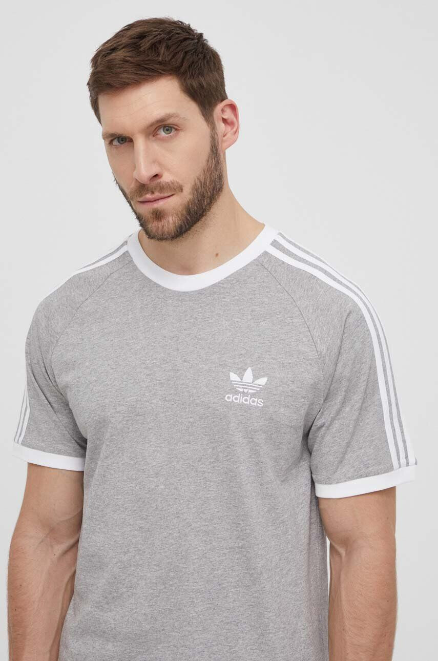 adidas Originals tricou din bumbac culoarea albastru marin cu imprimeu - Pled.ro