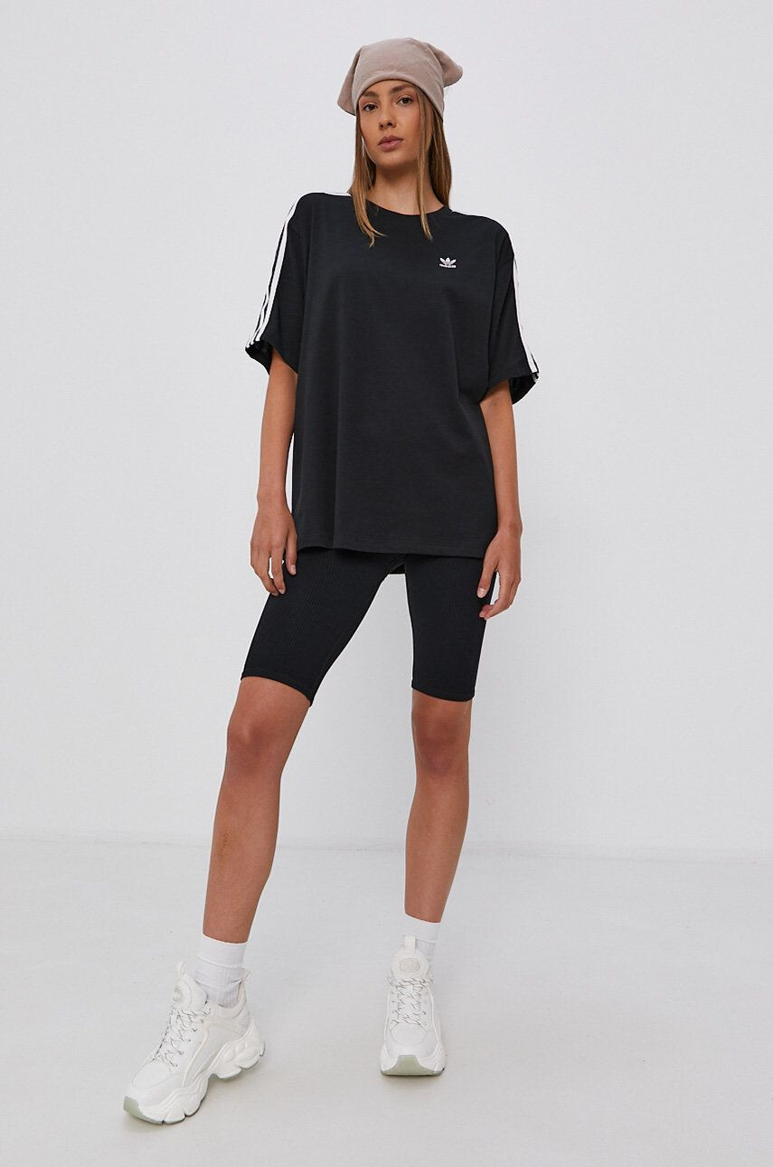 adidas Originals Tricou din bumbac H37795 - Pled.ro