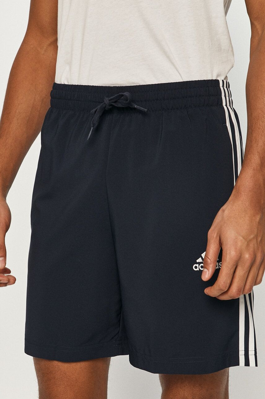 adidas pantaloni scurti femei culoarea albastru marin cu imprimeu medium waist - Pled.ro