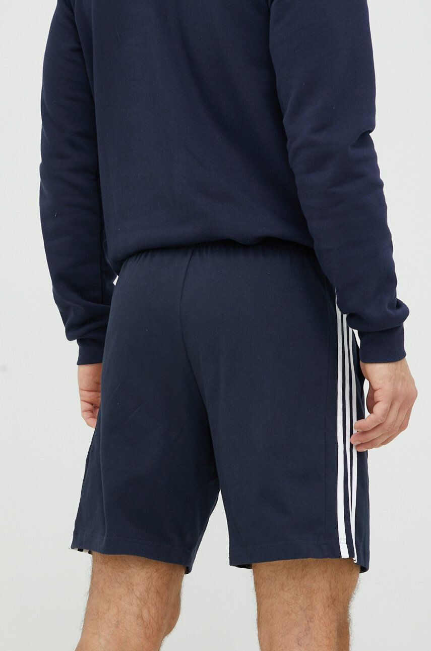 adidas pantaloni scurti barbati culoarea albastru marin - Pled.ro