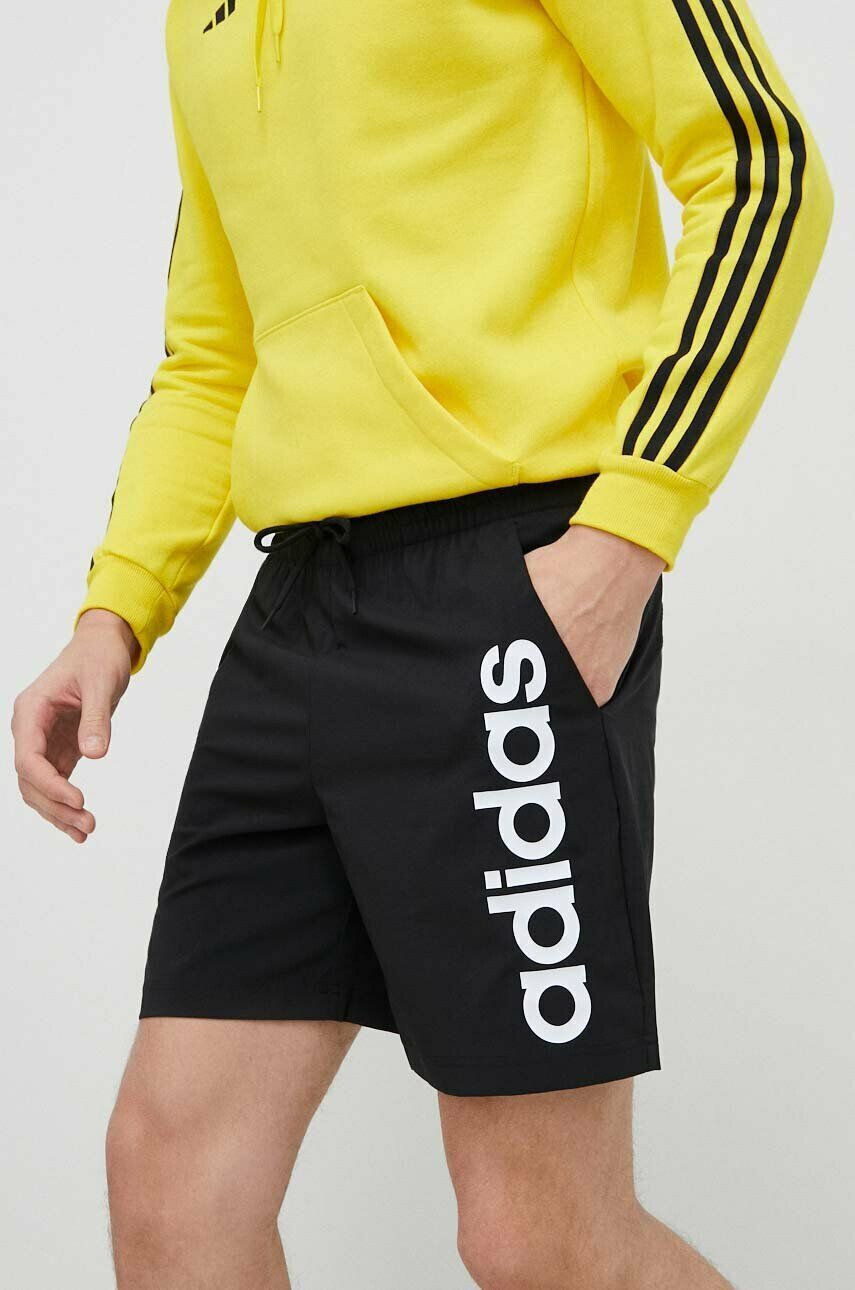 adidas pantaloni scurți de antrenament Essentials culoarea negru - Pled.ro